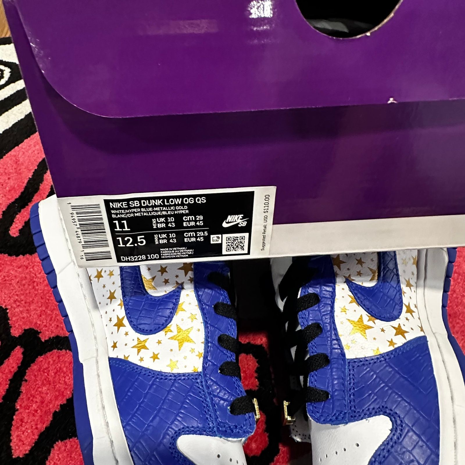 Supreme Nike SB Dunk Low Supreme Hyper Royal – Size 11 – Brand New Size US 11 / EU 44 - 6 Thumbnail