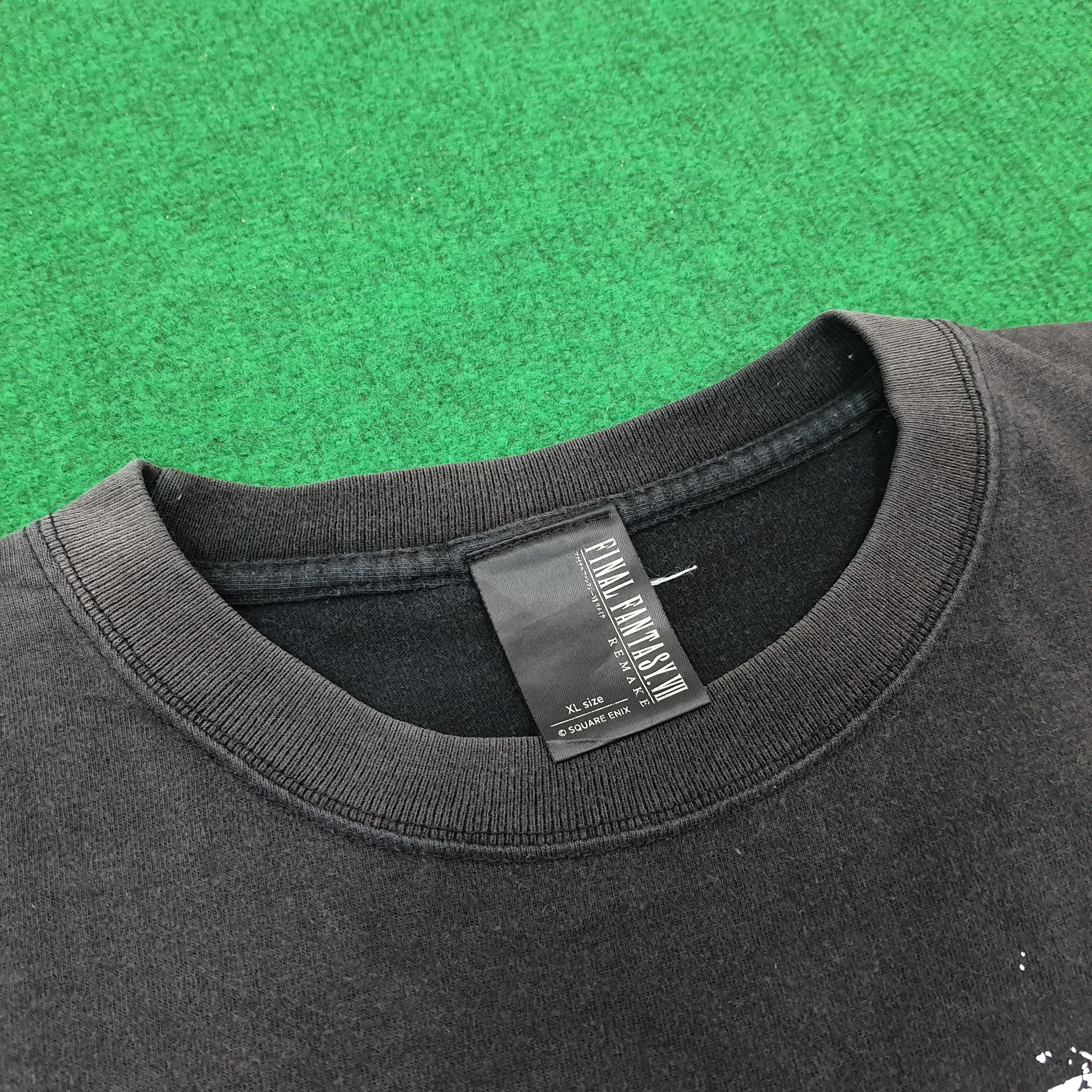 Playstation × The Game × Vintage Vintage Cloud Strife Final Fantasy VII Remake Game Tshirt Size US XL / EU 56 / 4 - 4 Thumbnail