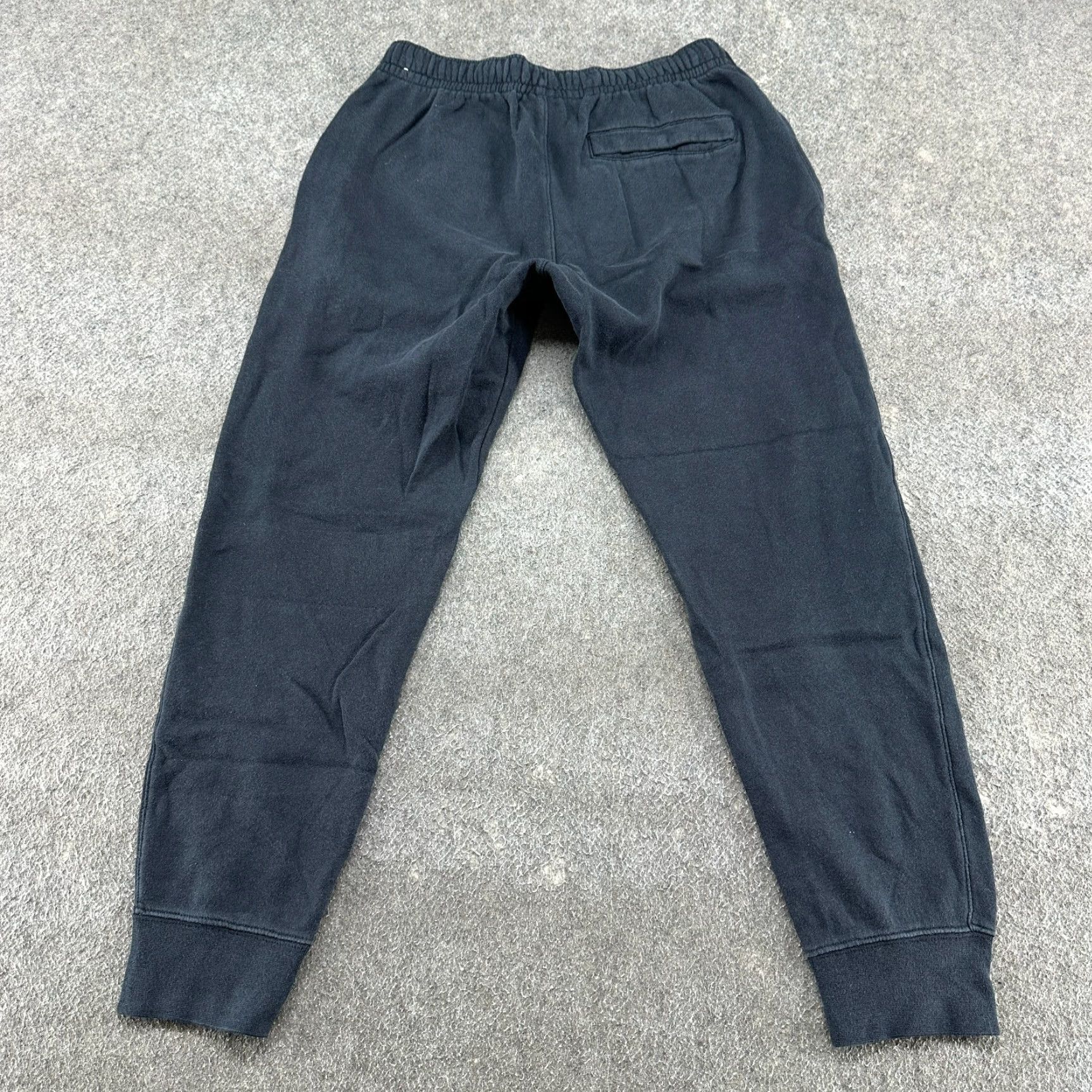 Nike Nike Pants Mens Small Black Jogger Fleece Cotton Club Swoosh Drawstring Regular Size US 29 - 7 Thumbnail