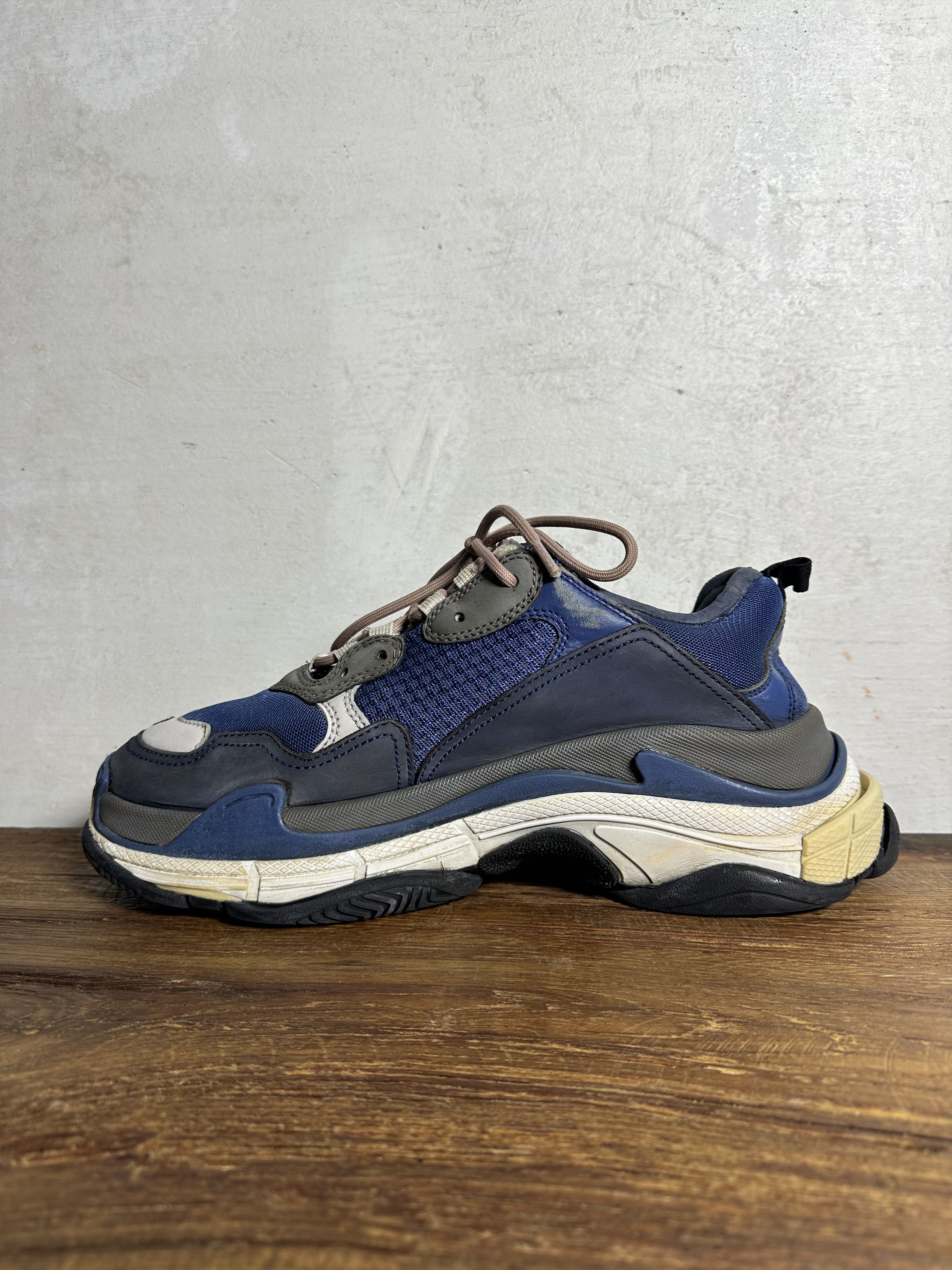 Balenciaga Balenciaga Balenciaga Triple S Nylon Blue Nylon Sneakers Size US 10 / EU 43 - 4 Thumbnail