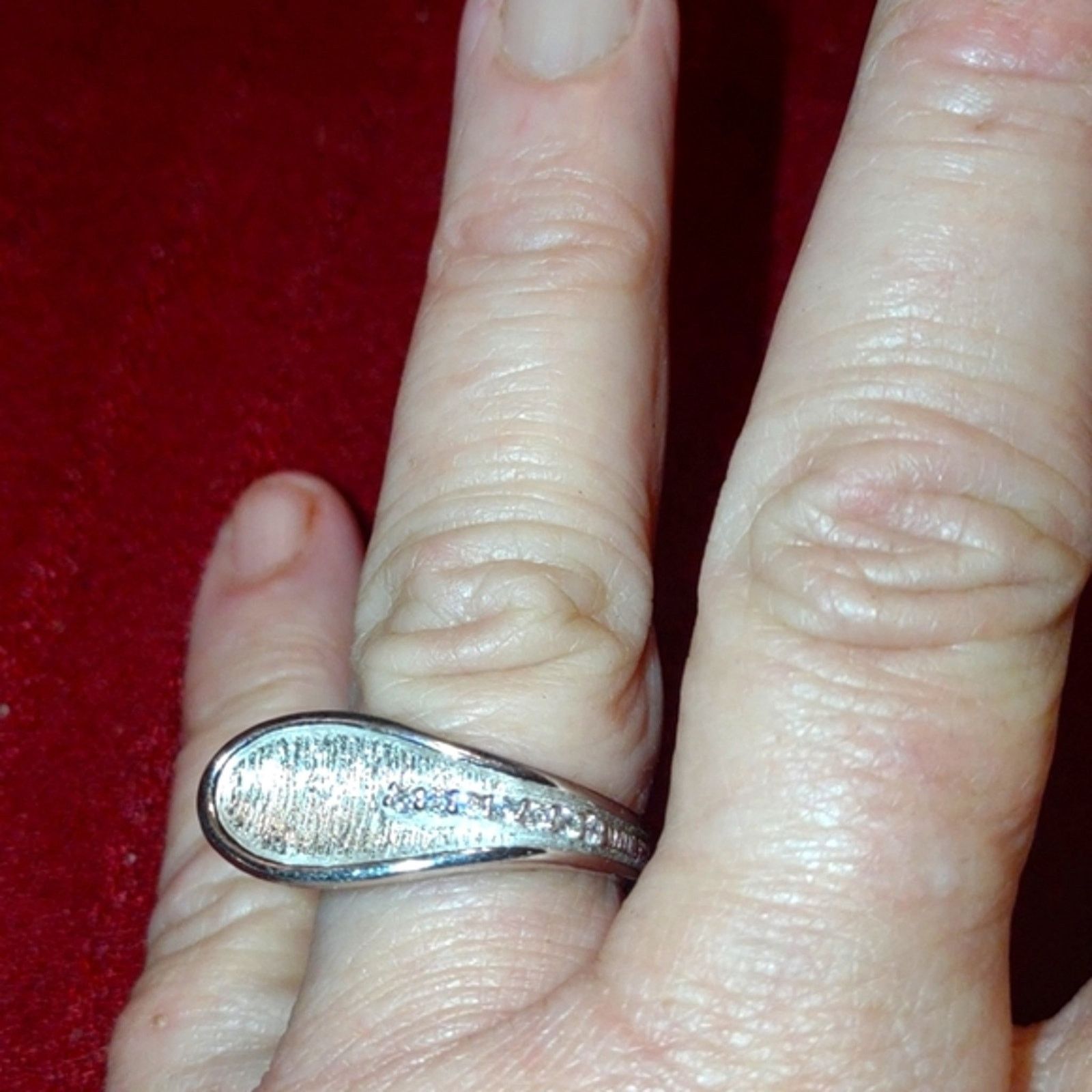 Sterling Silver Beautiful sterling silver and rhinestone ring sz 7 Size ONE SIZE - 1 Thumbnail