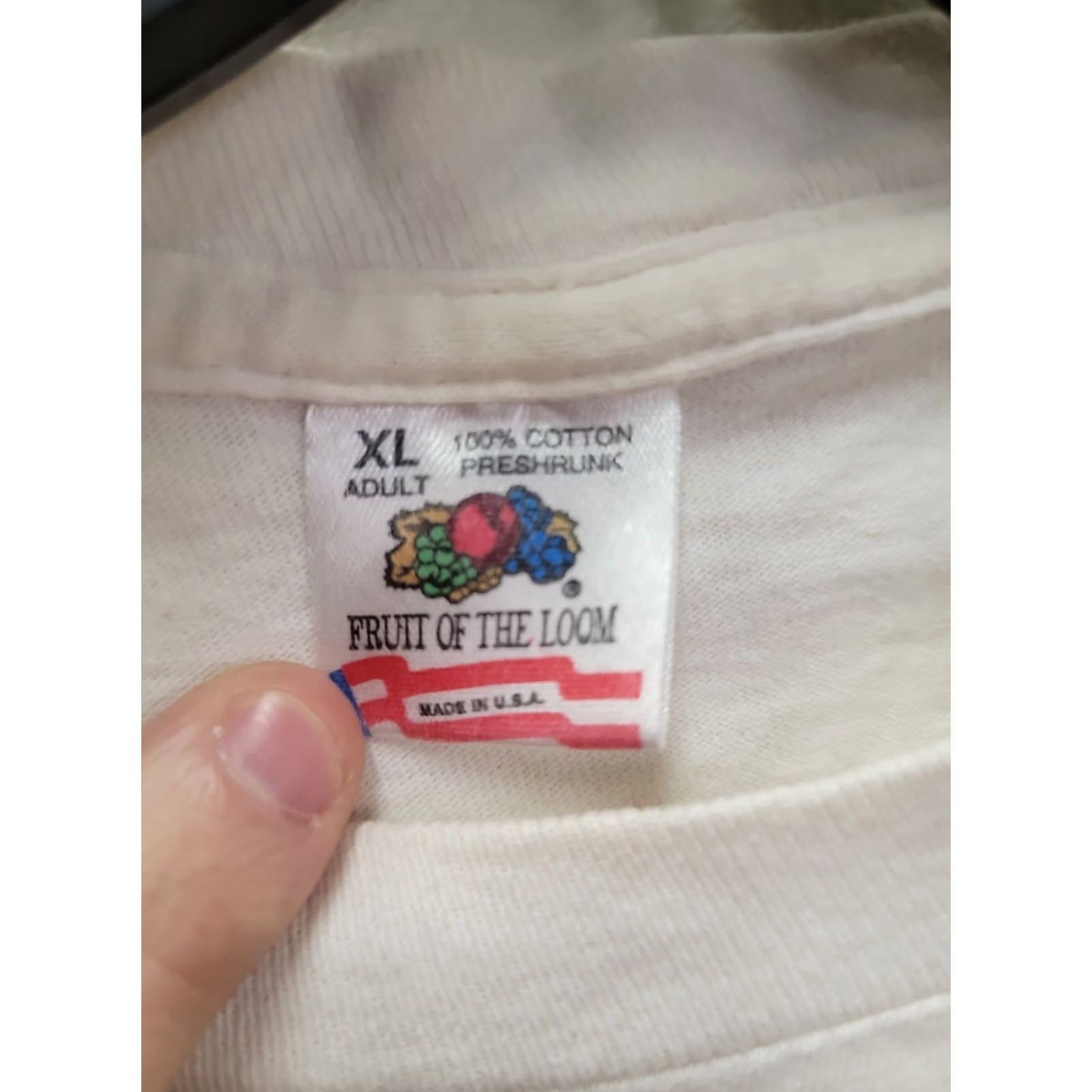 Fruit Of The Loom VINTAGE Fruit of the Loom T-Shirt Shirt White XL Men Graphic 92 Y St. New York City David Niedenthal Mus/City 90s Mems Distressed Size US XL / EU 56 / 4 - 2 Thumbnail