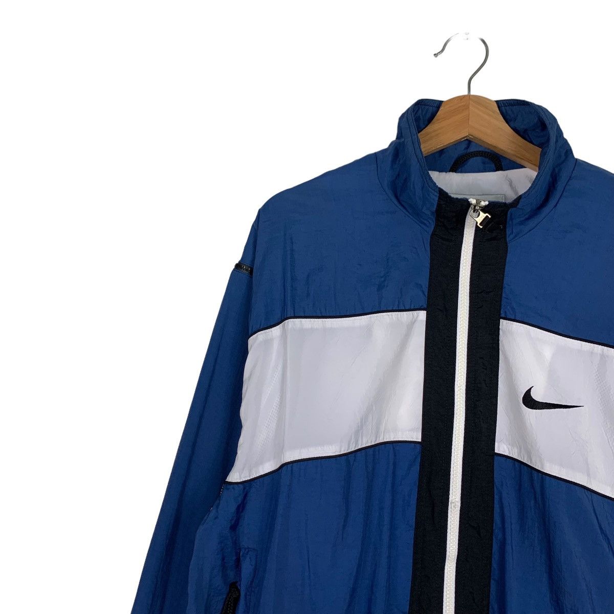 Nike Vintage 90's NIKE Big Logo Windbreaker Jacket #0242-C11 Size US M / EU 48-50 / 2 - 6 Thumbnail