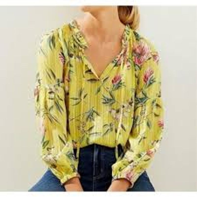 Loft LOFT Yellow Floral Pleated Tie Neck Blouse Size XS / US 0-2 / IT 36-38 - 1 Thumbnail