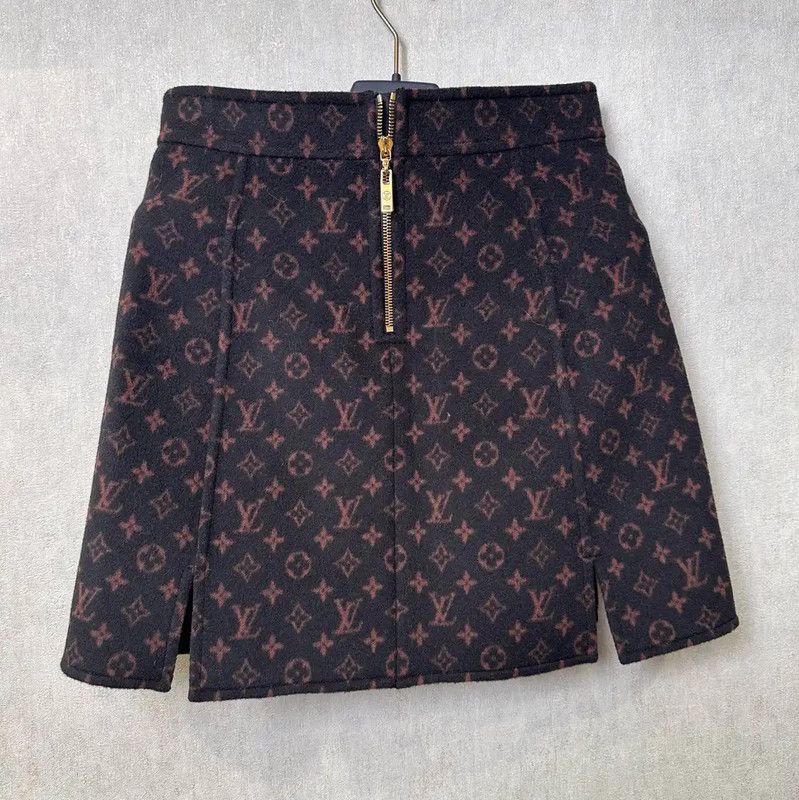 Louis Vuitton Louis Vuitton Summer Color Block Wool Shorts 0089 Size 22" - 1 Thumbnail