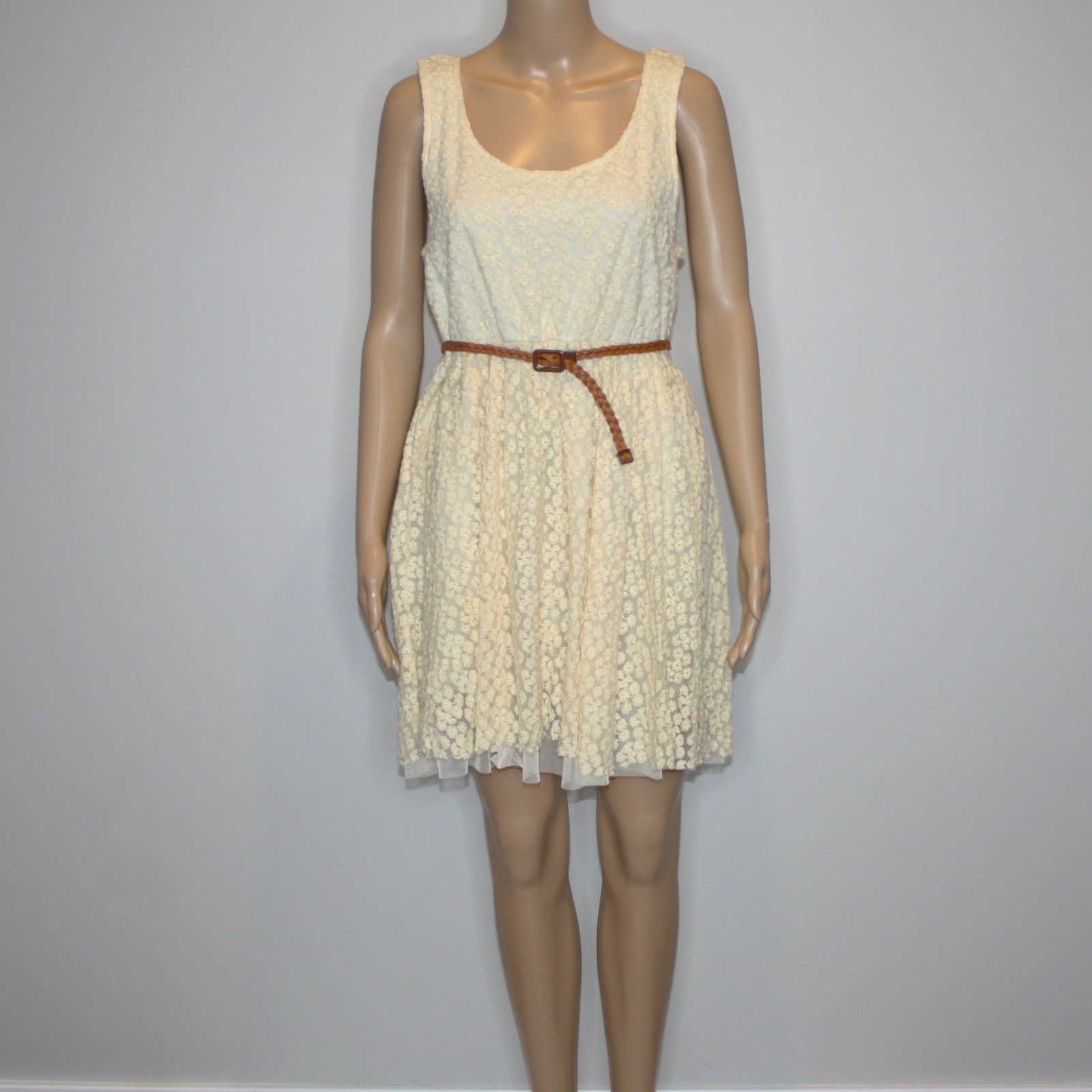 Other Others Follow Lost Moxie Cream Lace Dress size Large NWT $76 Size L / US 10 / IT 46 - 6 Thumbnail