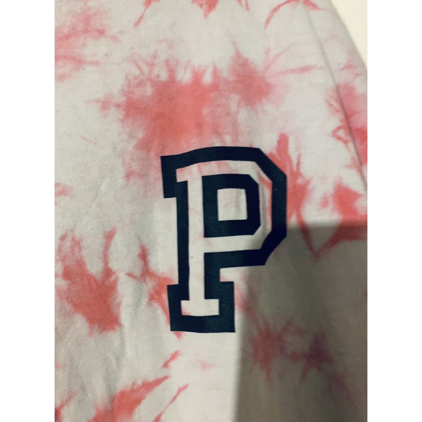 Victoria's Secret **Victoria's Secret Tye Dye Pink White Long Sleeve Pullover Large** User: Victoria's Secret Tye Dye Pink White Long Sleeve Shirt Large Size L / US 10 / IT 46 - 2 Thumbnail