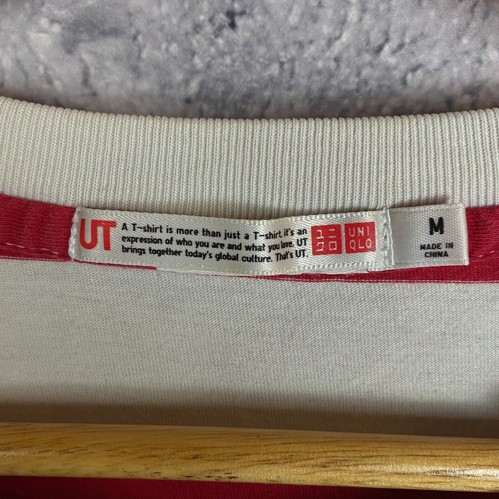 Uniqlo Uniqlo One Piece Anime Tee Men's Size M Red White ` Size US M / EU 48-50 / 2 - 7 Thumbnail