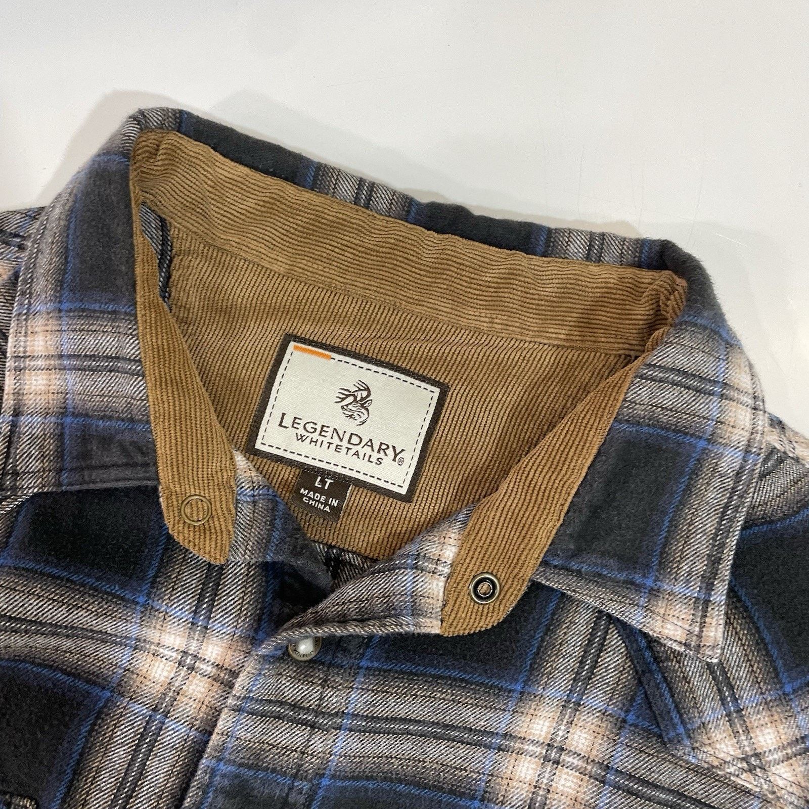 Legendary Goods Legendary Whitetails Men's Buck Camp Flannel Shirt Plaid LT Size US L / EU 52-54 / 3 - 3 Thumbnail