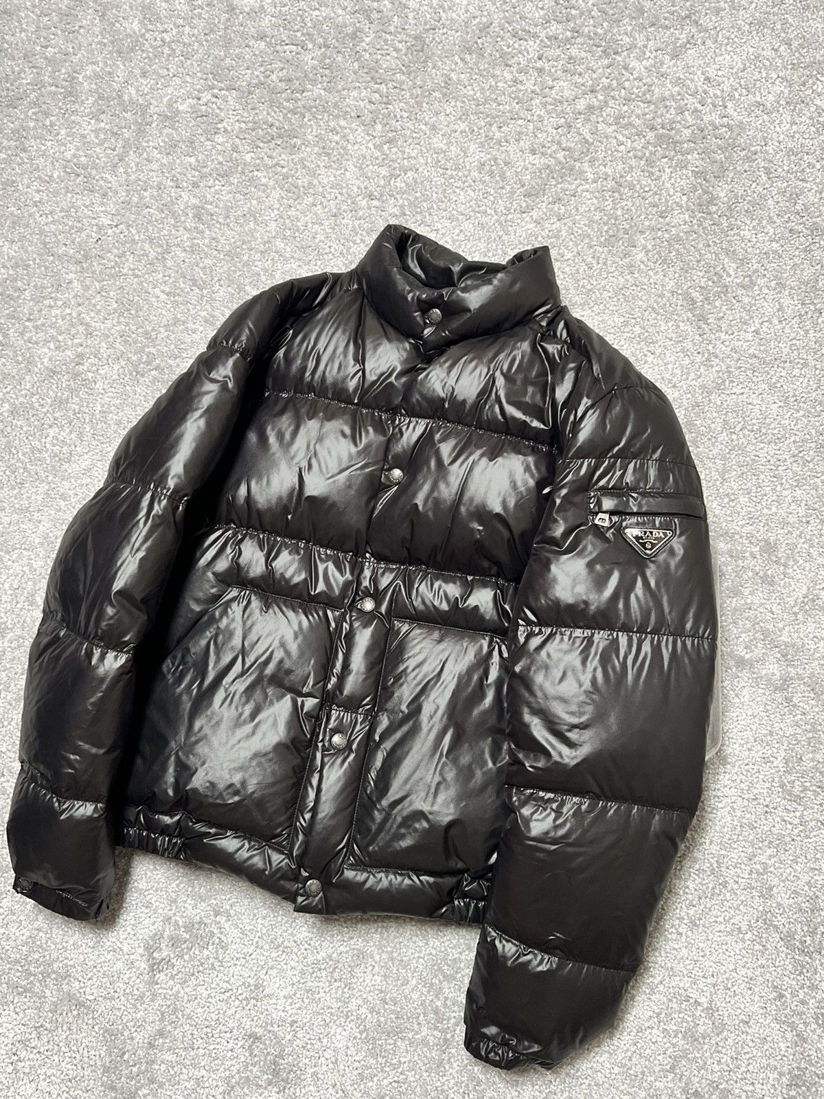 Prada Prada Black Shiny Triangle Logo Down Jacket Size M Size US M / EU 48-50 / 2 - 3 Thumbnail
