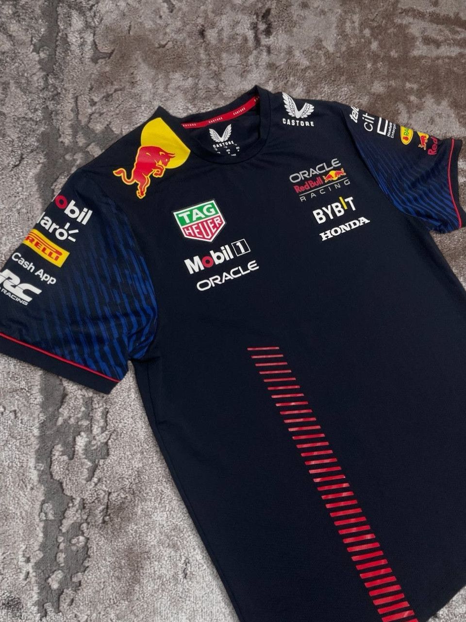 Red Bull Castore Red Bull Racing F1 Team Verstappen Racing T-Shirt Size US M / EU 48-50 / 2 - 2 Thumbnail