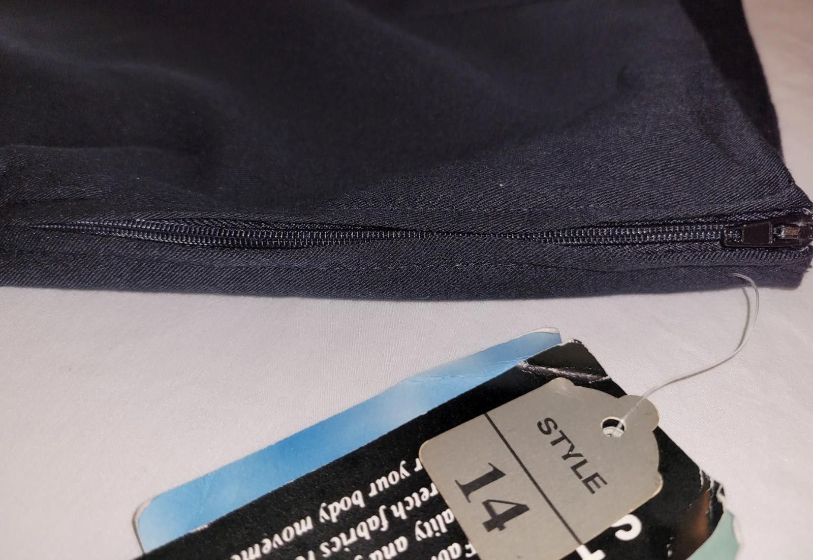 Designer Ship 'n Shore Black slacks Size 14 Pleated Front Pockets Size 36" / US 14 / IT 50 - 3 Thumbnail