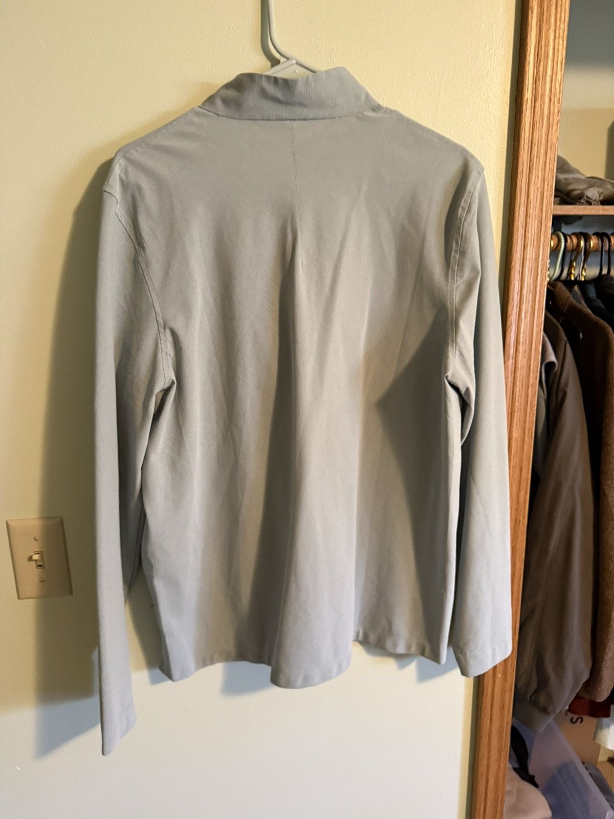 Lululemon Lululemon Woven-Air 1/2 Zip Sz medium Size US M / EU 48-50 / 2 - 7 Thumbnail