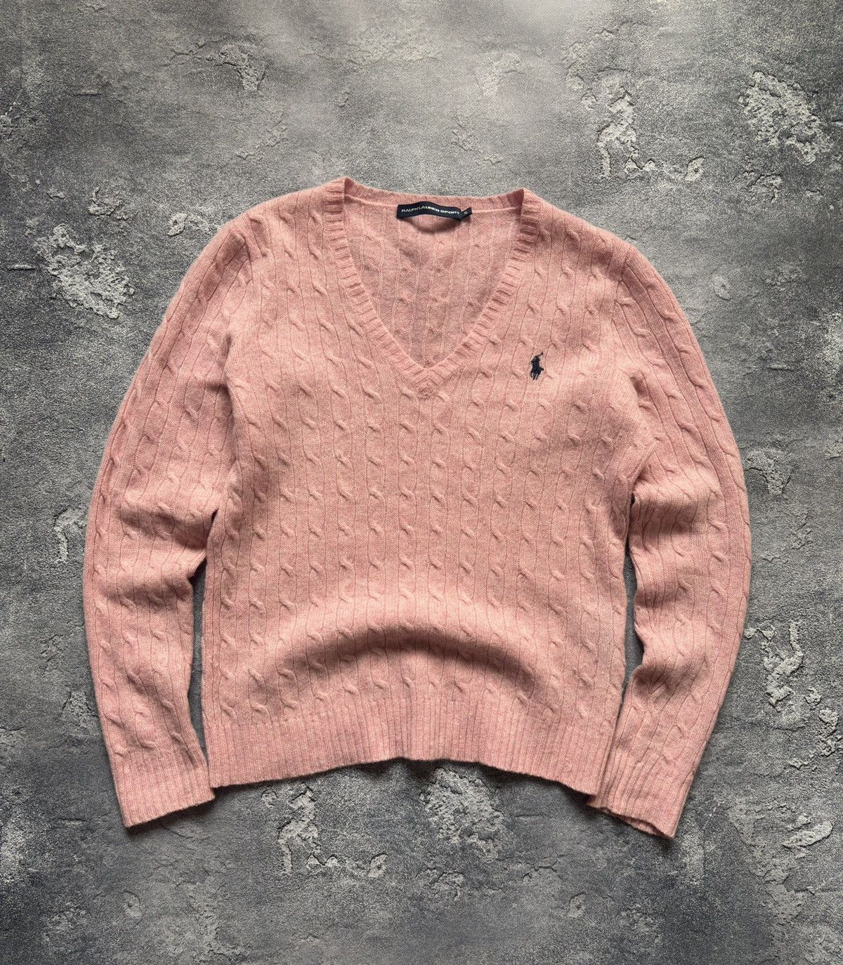 Polo Ralph Lauren Vintage Polo Ralph Lauren V-Neck Wool Pink Knitted Sweater Size XL / US 12-14 / IT 48-50 - 1 Thumbnail