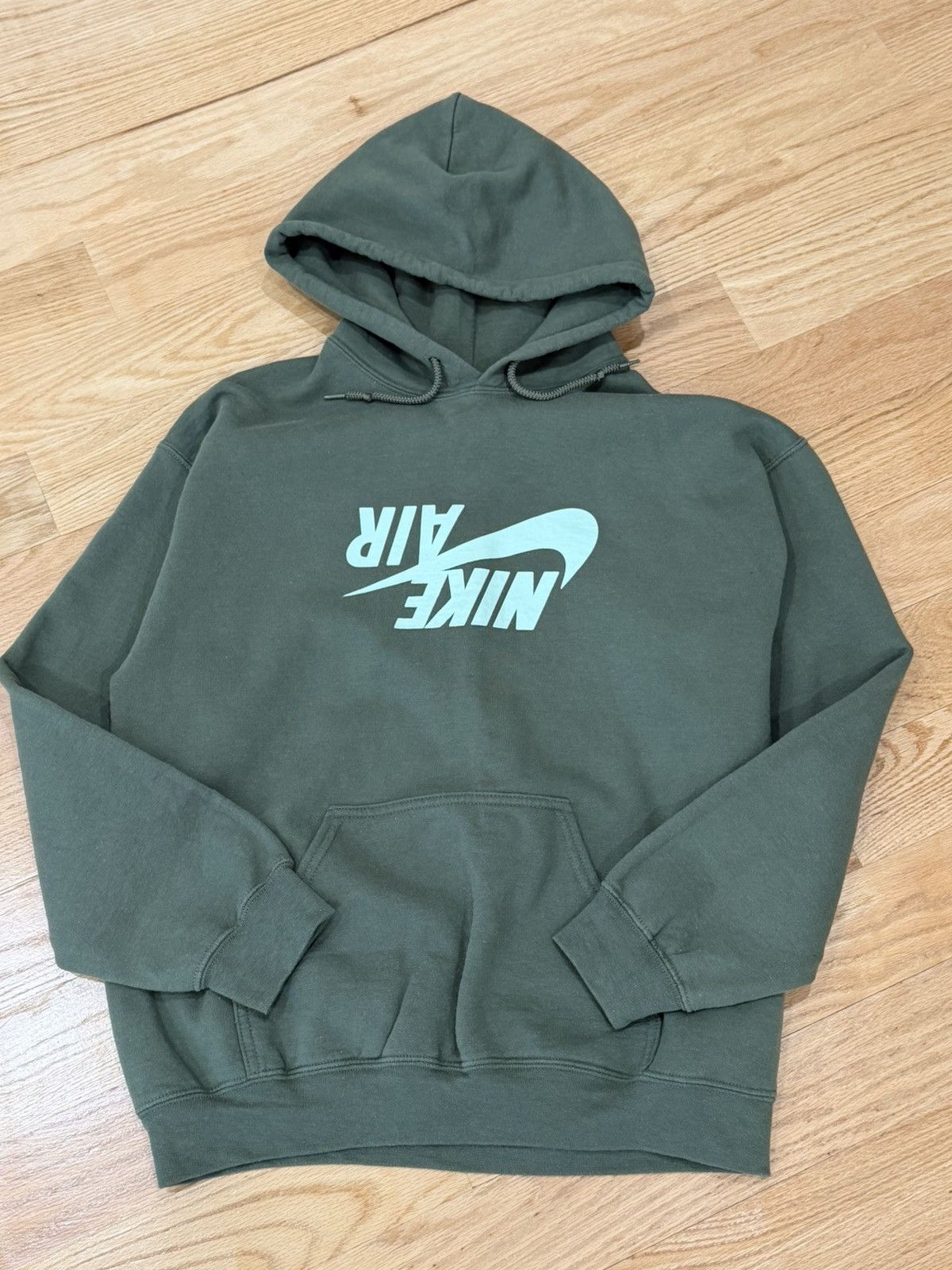 Nike × Travis Scott Travis Scott x Nike Air Olive Hoodie Medium Size US M / EU 48-50 / 2 - 1 Thumbnail
