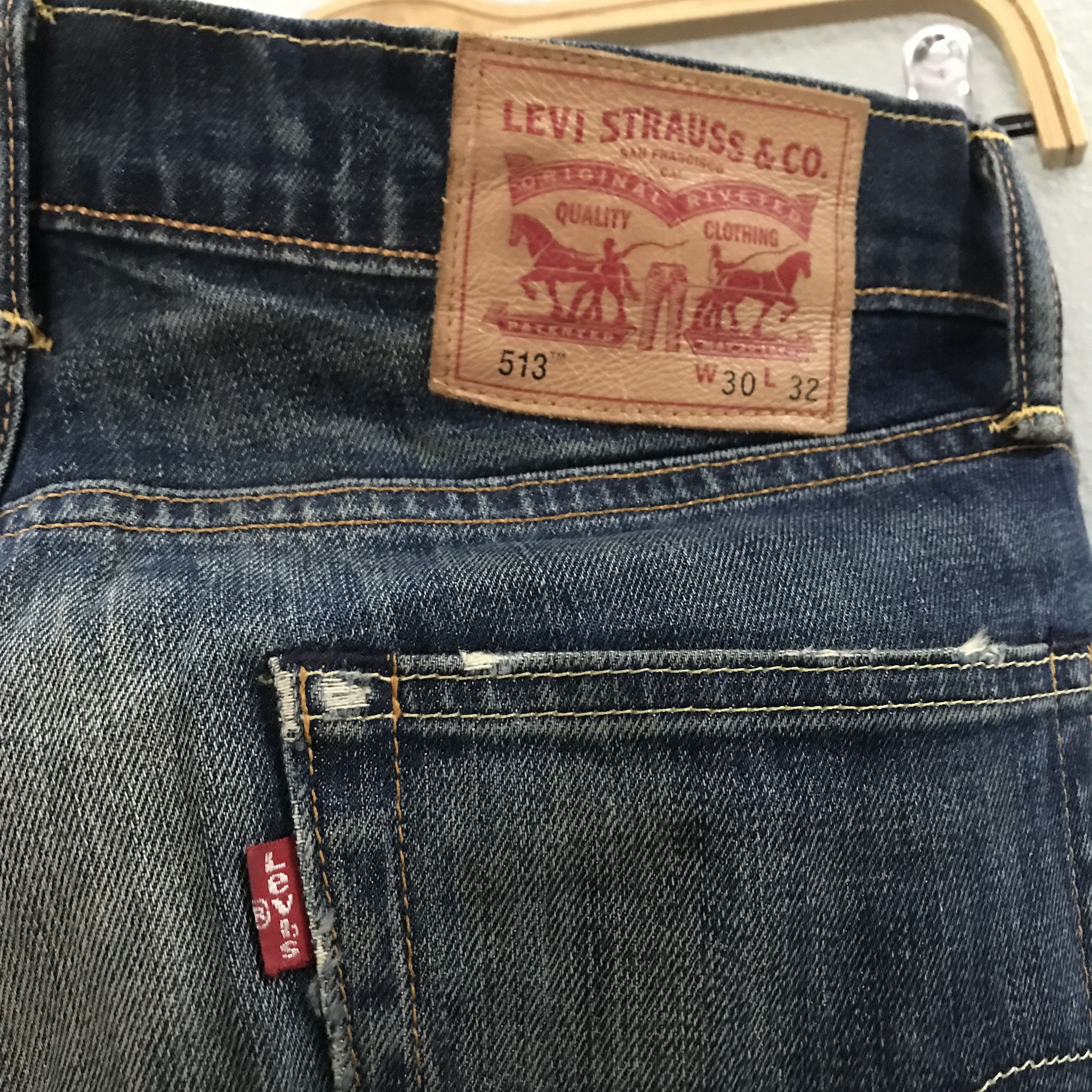Levi's Vintage Levi's 513 Stone Washed Blue Light Washed Jeans Size US 30 / EU 46 - 12 Thumbnail