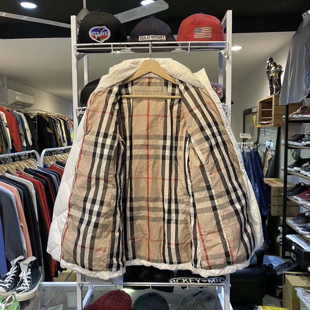 Burberry Burberry Brit White Diamond Quilted Jacket Classic Puffer Size US S / EU 44-46 / 1 - 3 Thumbnail