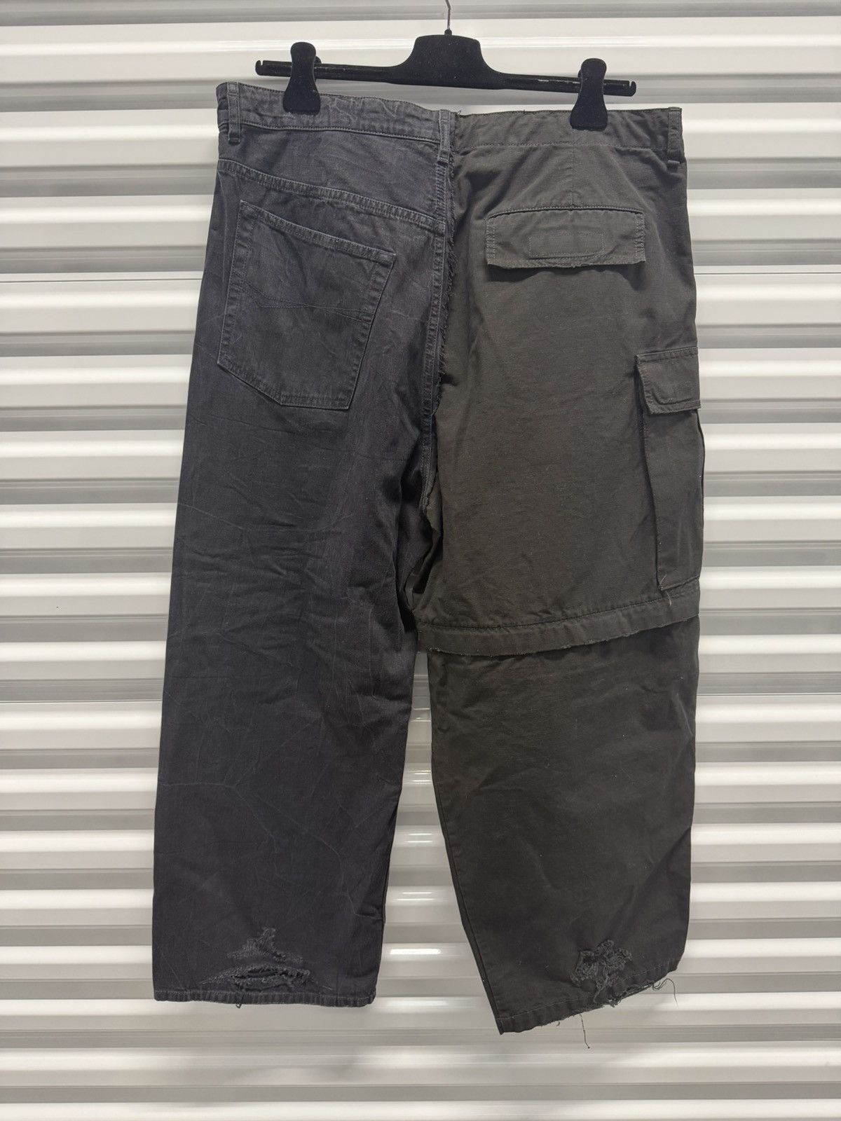 Balenciaga Balenciaga Hybrid Baggy Pants Summer24 Size US 32 / EU 48 - 2 Thumbnail
