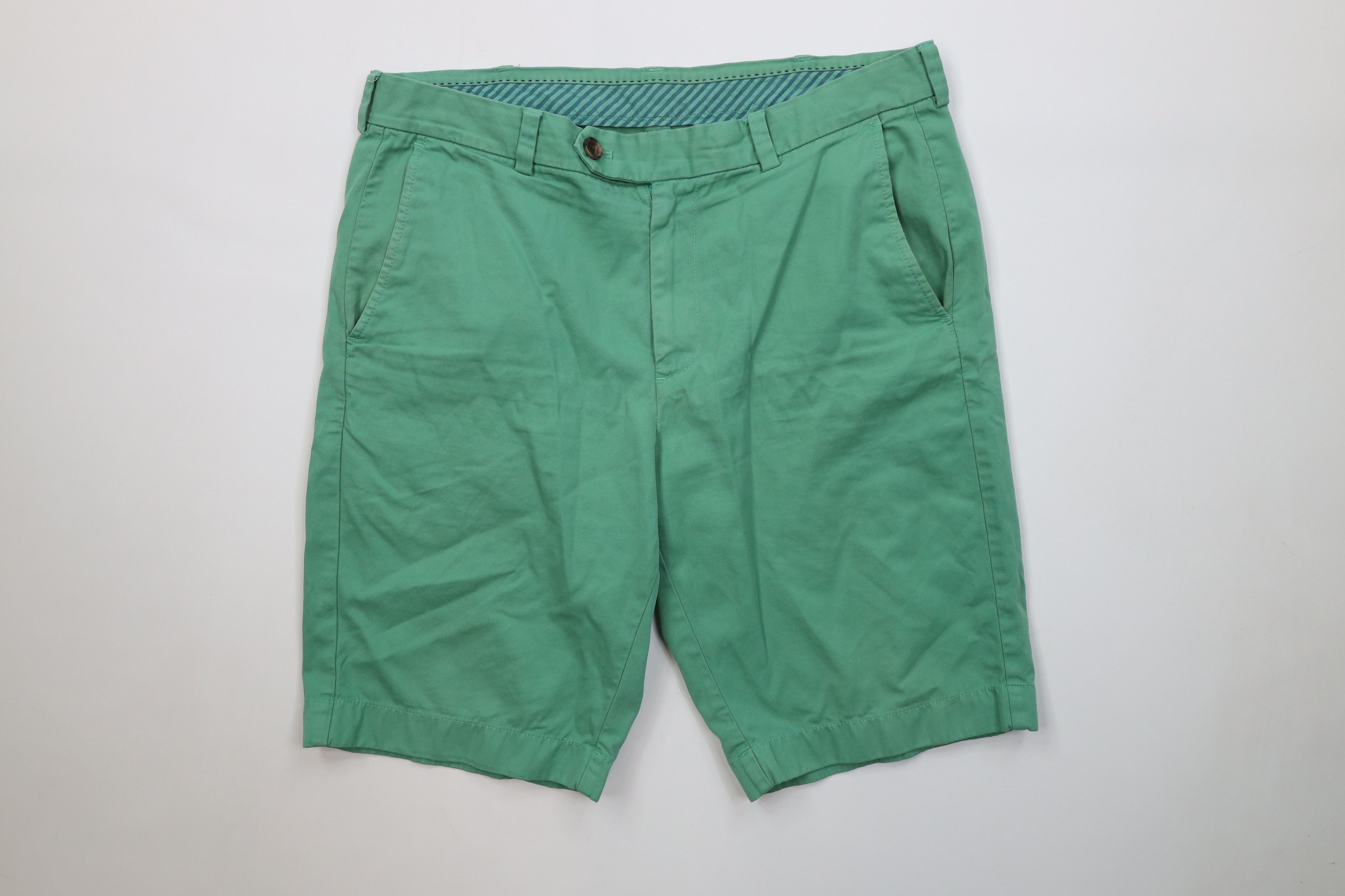 Brooks Brothers Vintage Brooks Brothers Stonewash Bermuda Chino Shorts Size US 34 / EU 50 - 1 Thumbnail