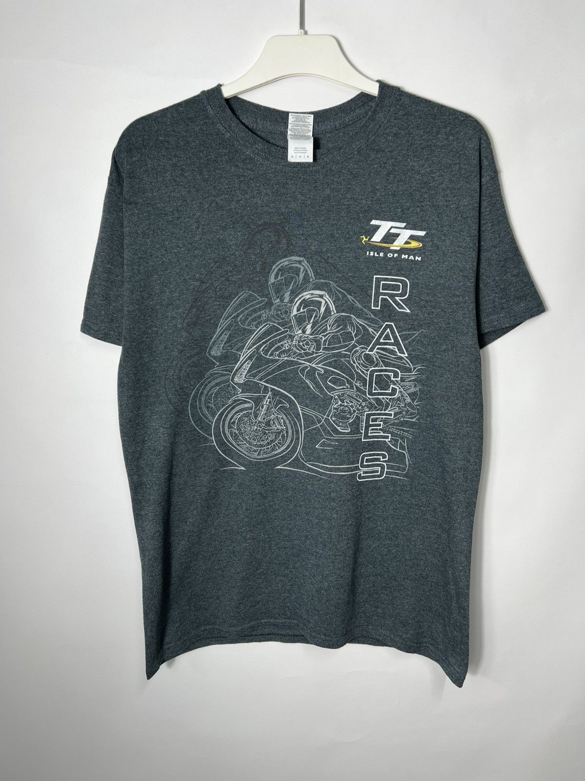 Vintage Vintage streetwear Racing Isle Of Man Moto T-shirt Size US M / EU 48-50 / 2 - 1 Thumbnail
