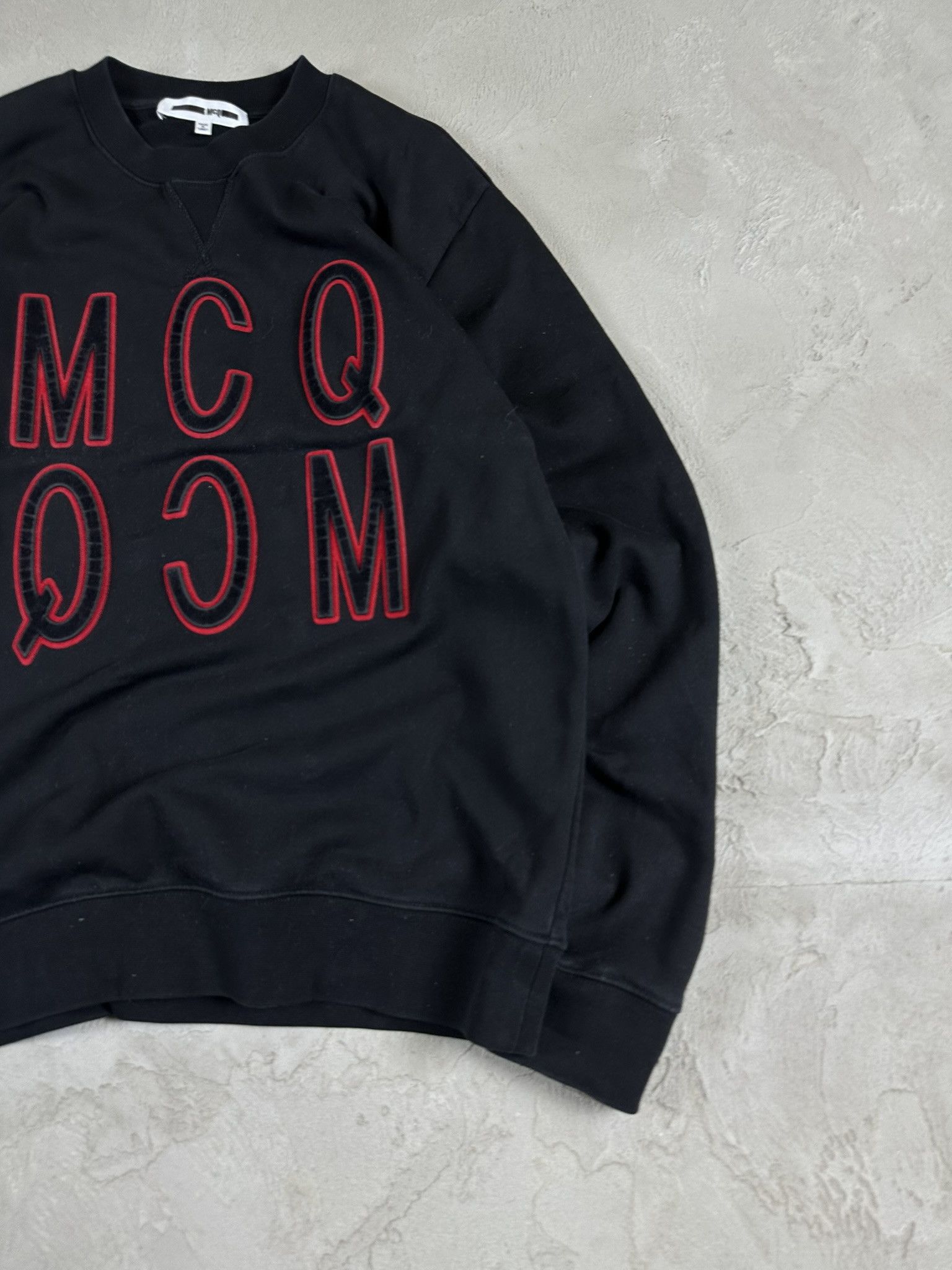 Alexander McQueen Alexander McQueen MCQ Logo Spellout Sweatshirt Crewneck Size US M / EU 48-50 / 2 - 7 Thumbnail