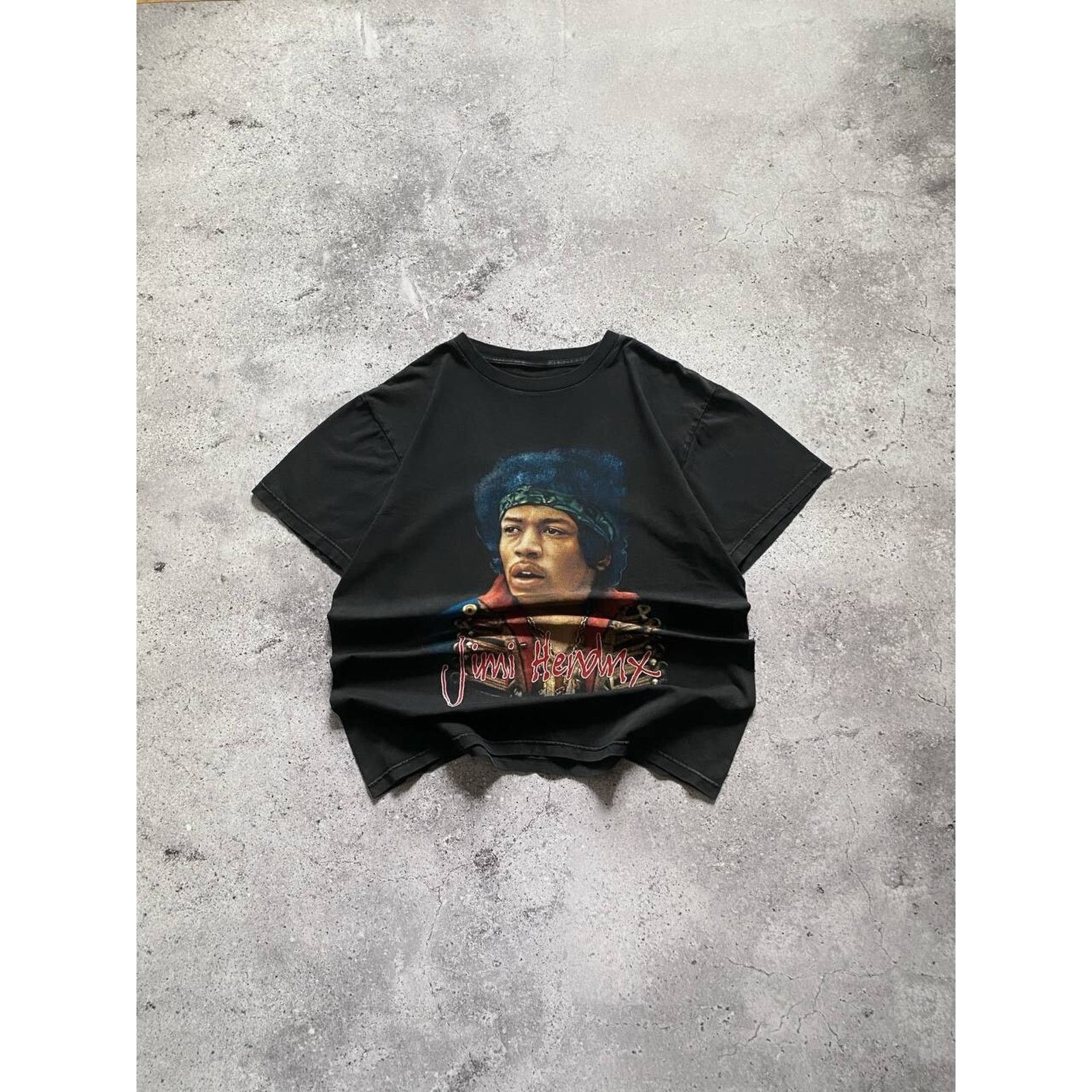 Jimi Hendrix × Vintage VINTAGE 90s JIMI HENDRIX PORTRAIT FADED DISTRESSED ROCK TEE Size US M / EU 48-50 / 2 - 1 Thumbnail