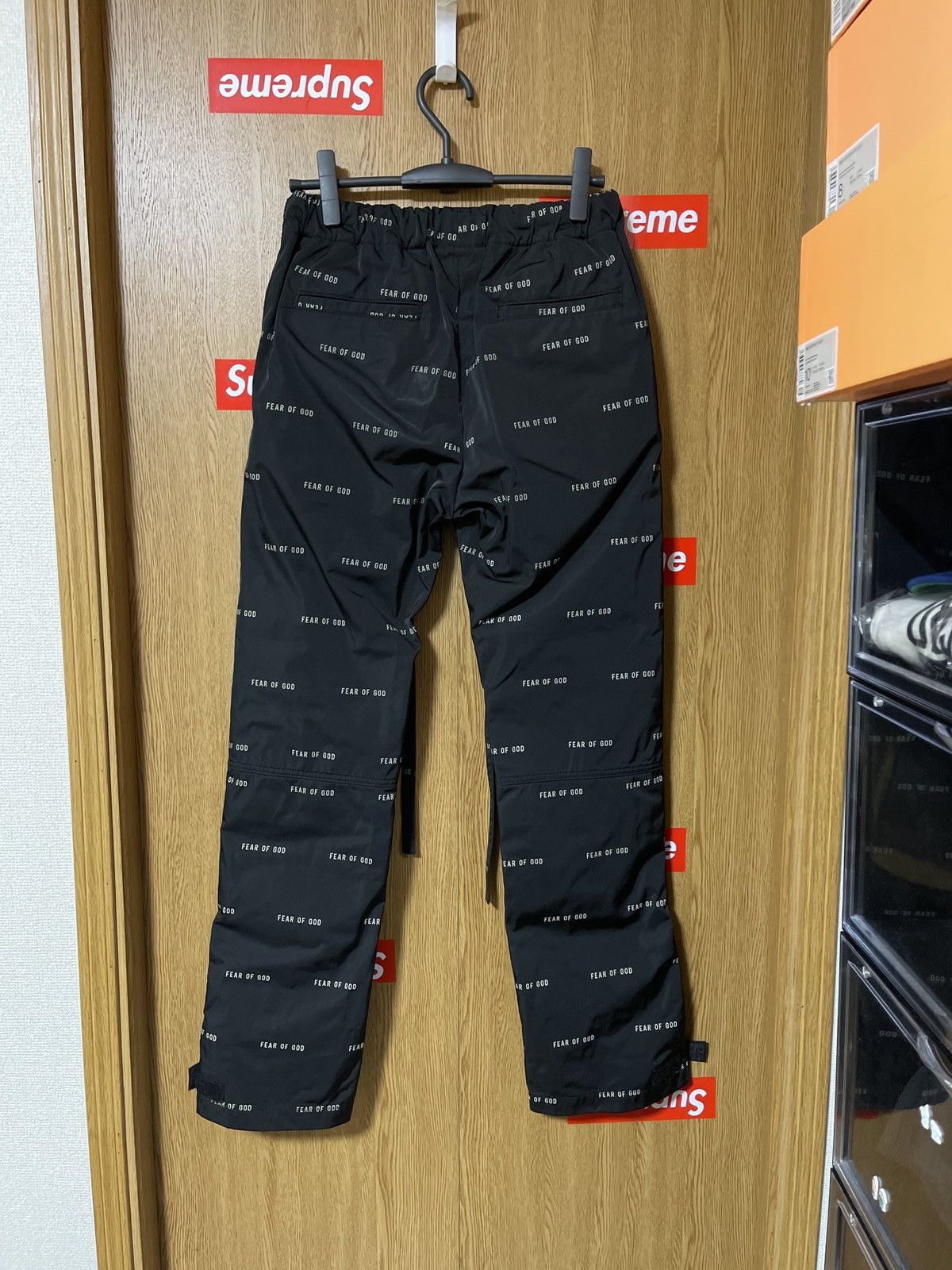 Fear of God Fear of god 6th baggy nylon pants Size US 30 / EU 46 - 2 Thumbnail