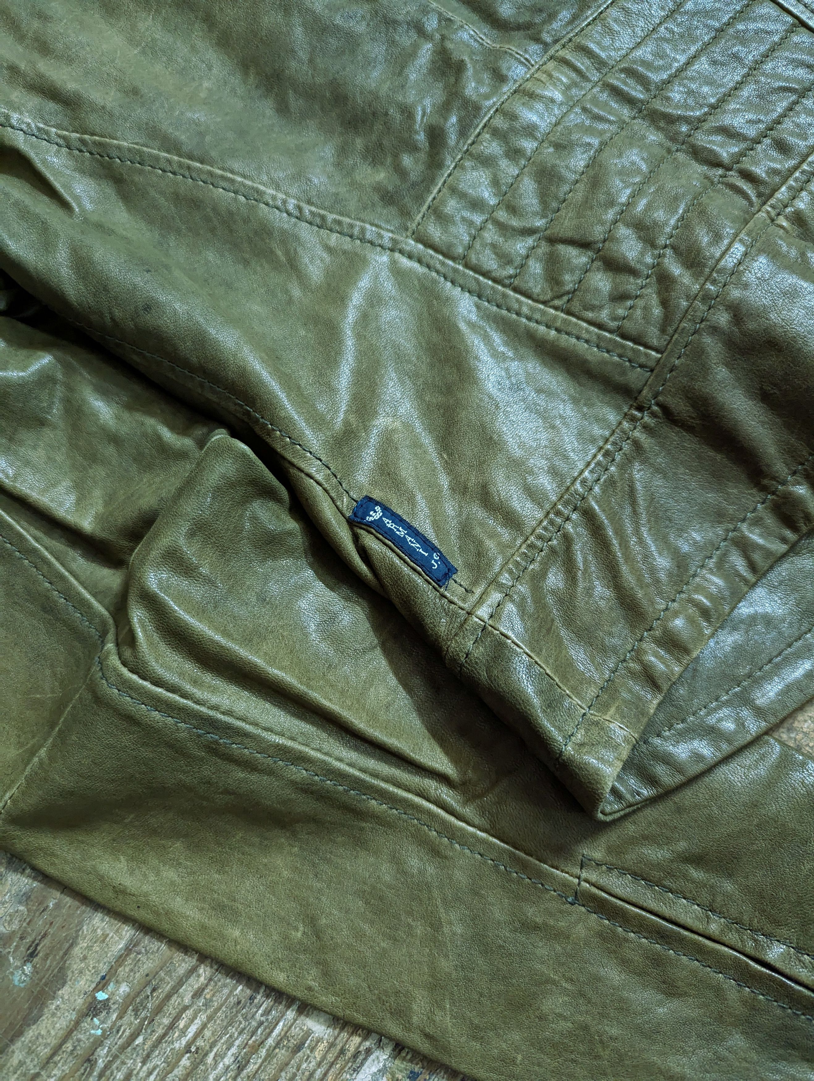 Armani 00s Armani Jeans Details Stitching Leather Jacket Size S / US 4 / IT 40 - 12 Thumbnail