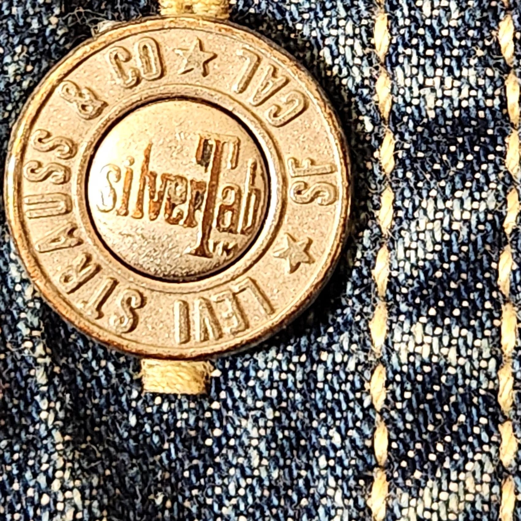 Levi's VINTAGE Levi's SilverTab Shirt Mens Large Denim Button Up Long Sleeve 90s Y2k Streetwear Core Size US L / EU 52-54 / 3 - 2 Thumbnail
