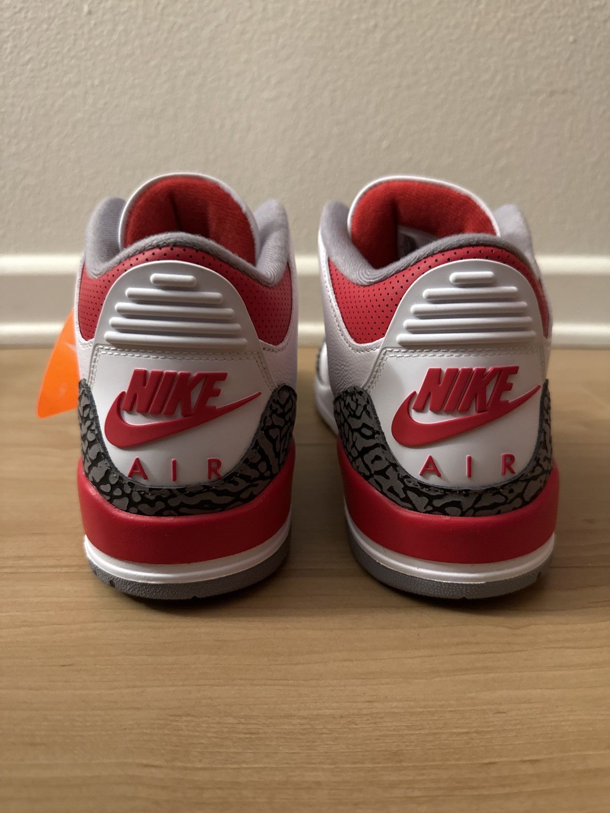 Other Nike Air Jordan 3 Retro Fire Red Size US 11 / EU 44 - 4 Thumbnail
