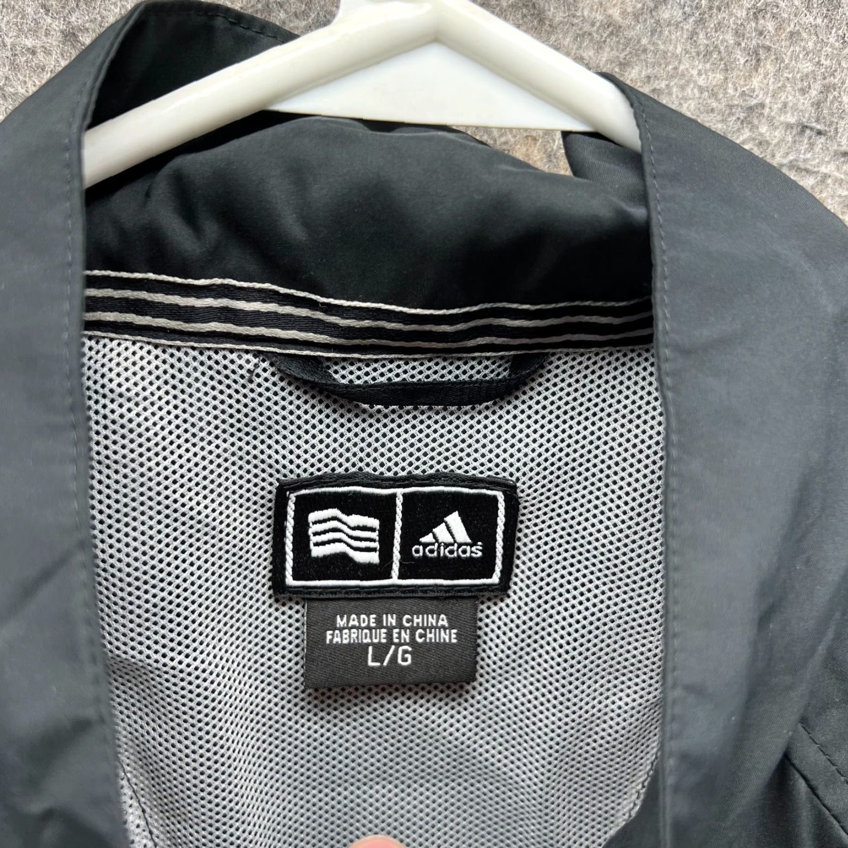 Adidas Adidas Jacket Windbreaker Clima Proof 1/4 Zip Mens Large Black Classic Size US L / EU 52-54 / 3 - 7 Thumbnail