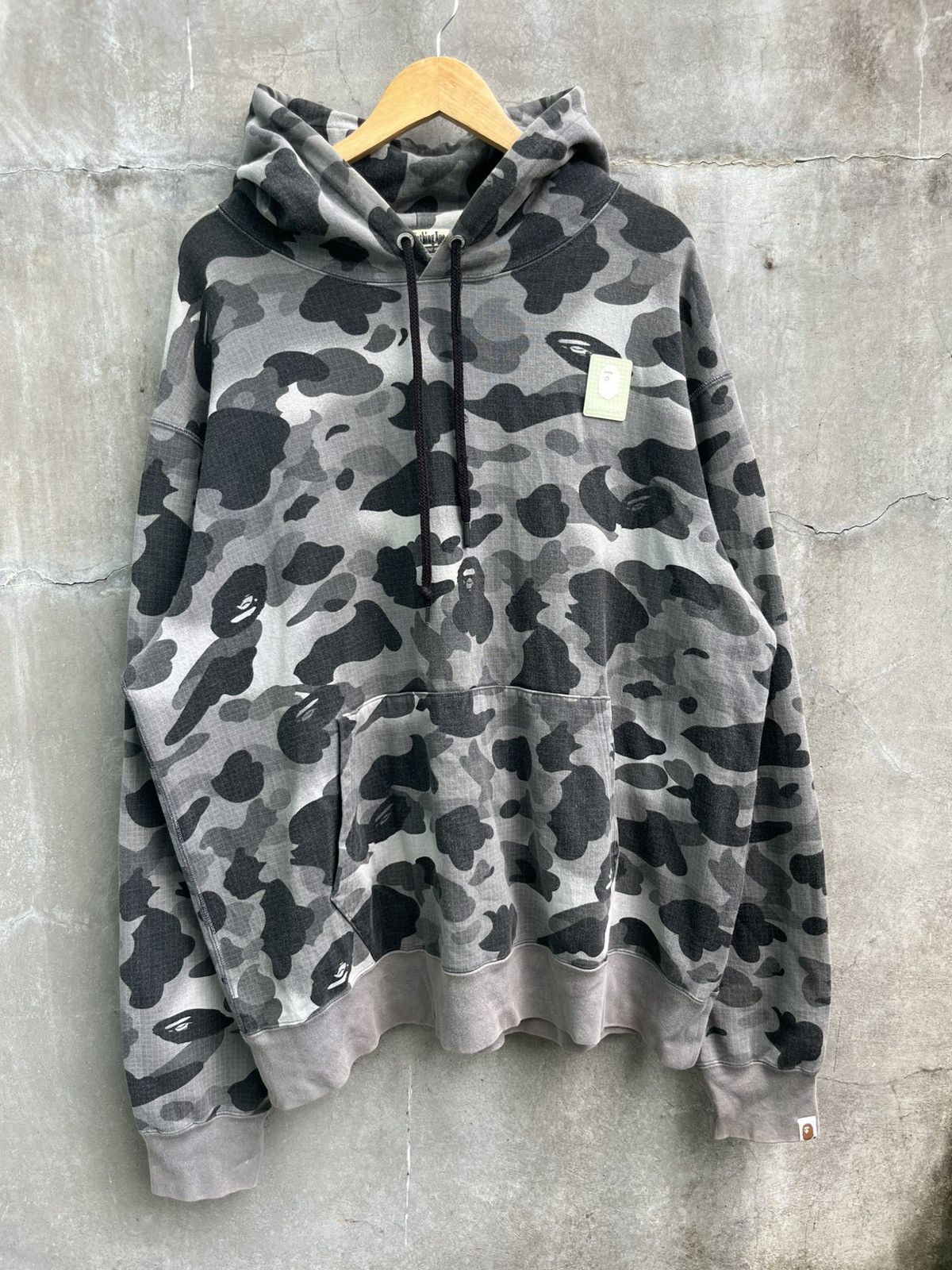 Bape Grid Camo Pull Over Hoodie Size US XXL / EU 58 / 5 - 2 Thumbnail