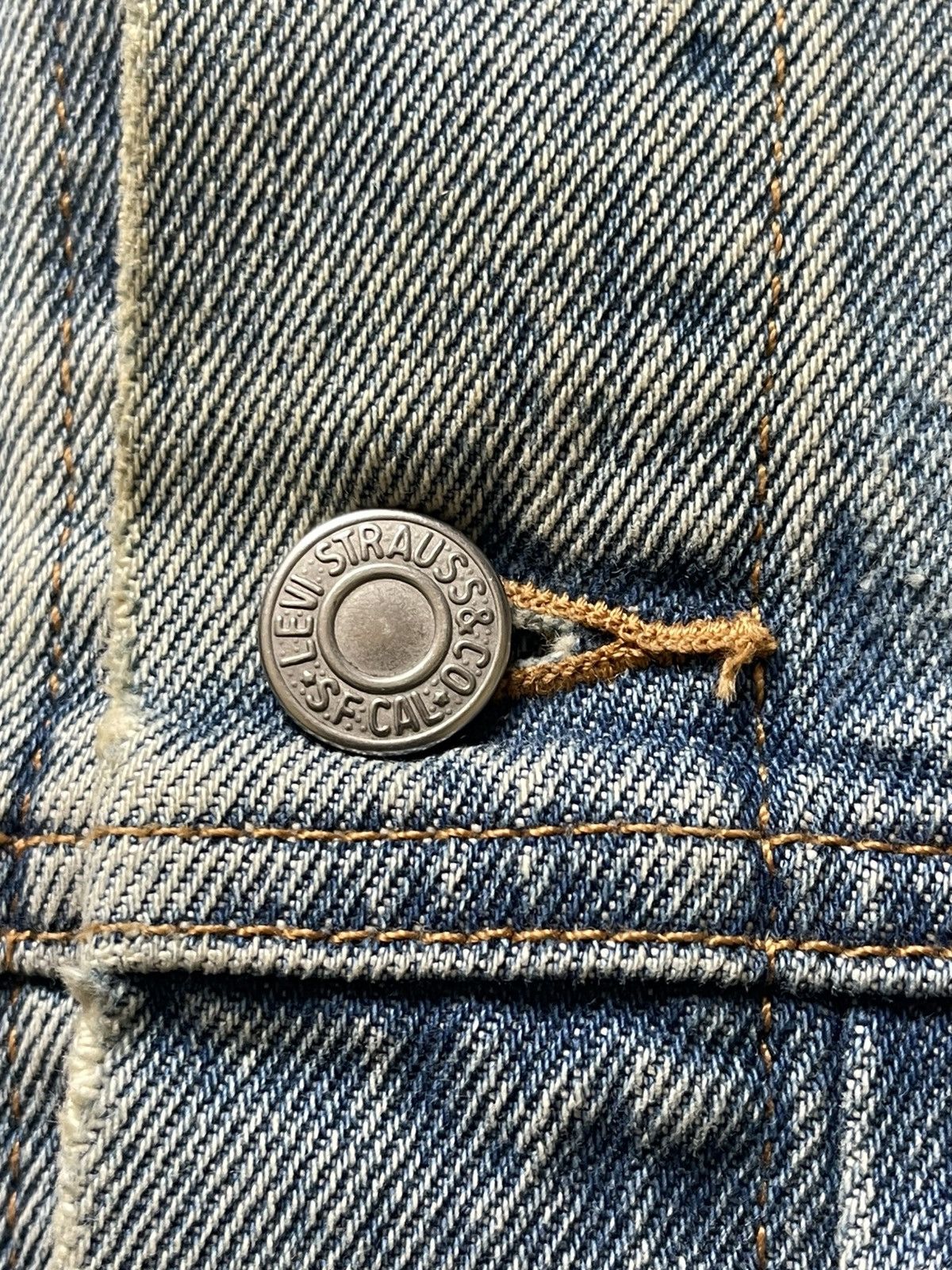 DENIM TEARS × Levi's Denim Tears x Levis Type II Wreath Blue Denim Trucker Jacket Size US XL / EU 56 / 4 - 6 Thumbnail