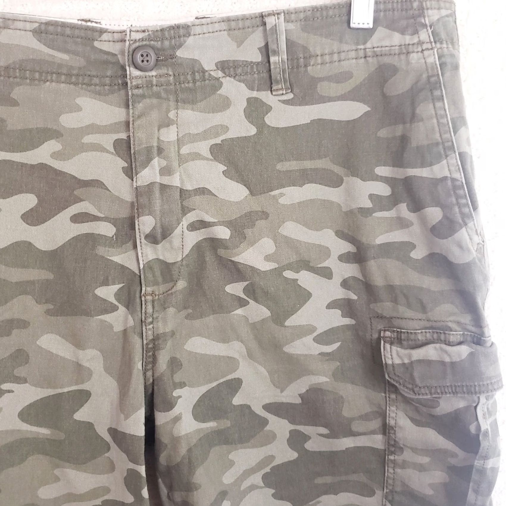 George George Camo Cargo Shorts Men's 38 Cotton Stretch Snap 10" Inseam Grunge Preppy Size US 38 / EU 54 - 2 Thumbnail