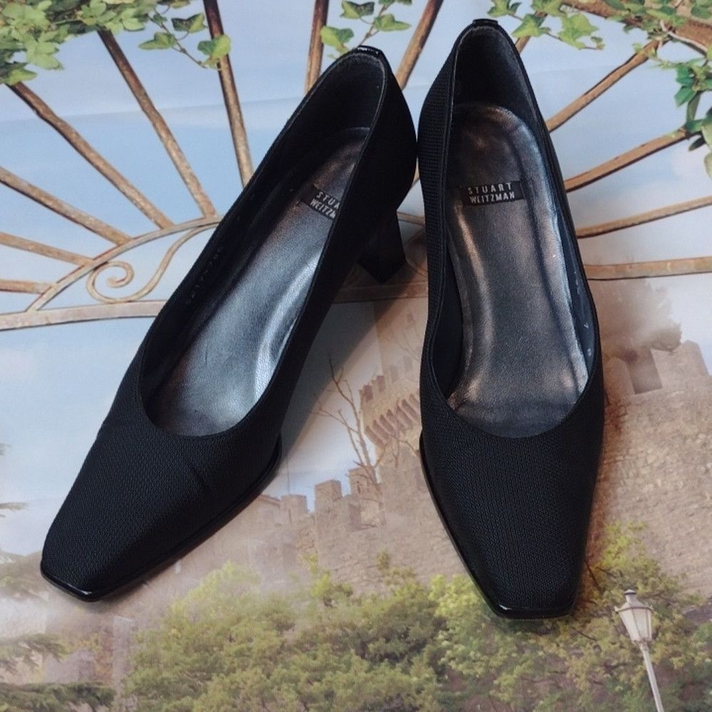 Stuart Weitzman Stuart Weitzman Black Pumps Size 7 Size US 7 / IT 37 - 1 Thumbnail