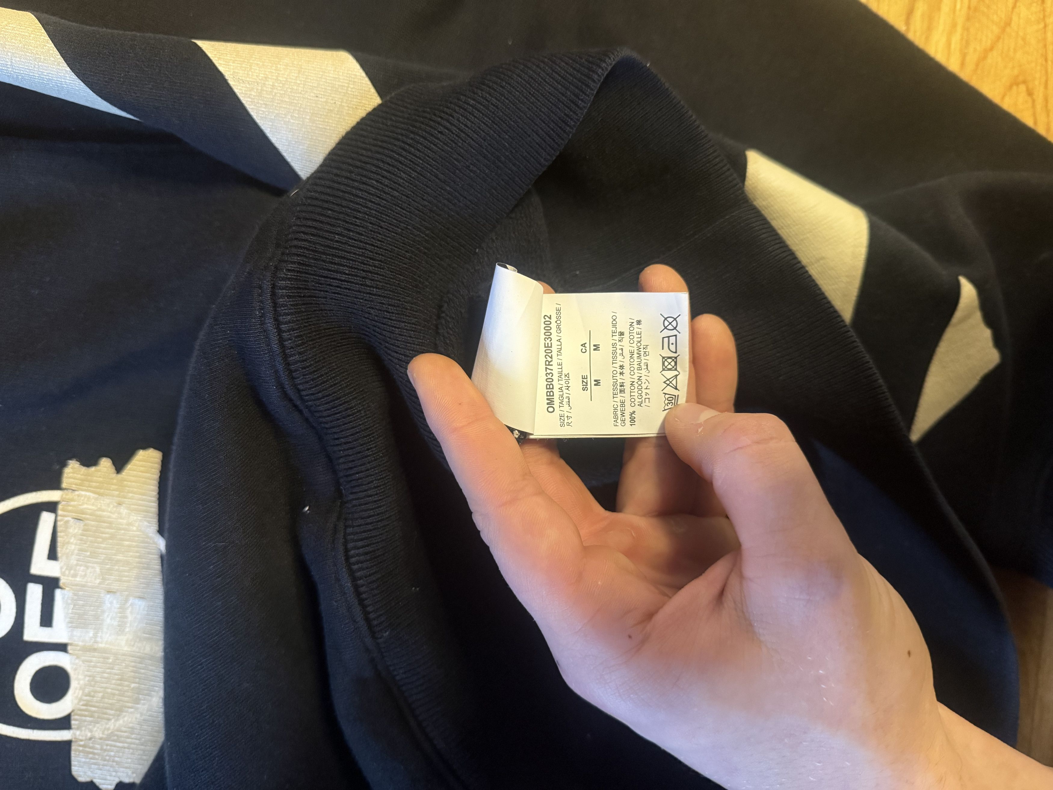 Off-White Off-White Hoodie with Tape Design Boxy Size US M / EU 48-50 / 2 - 4 Thumbnail