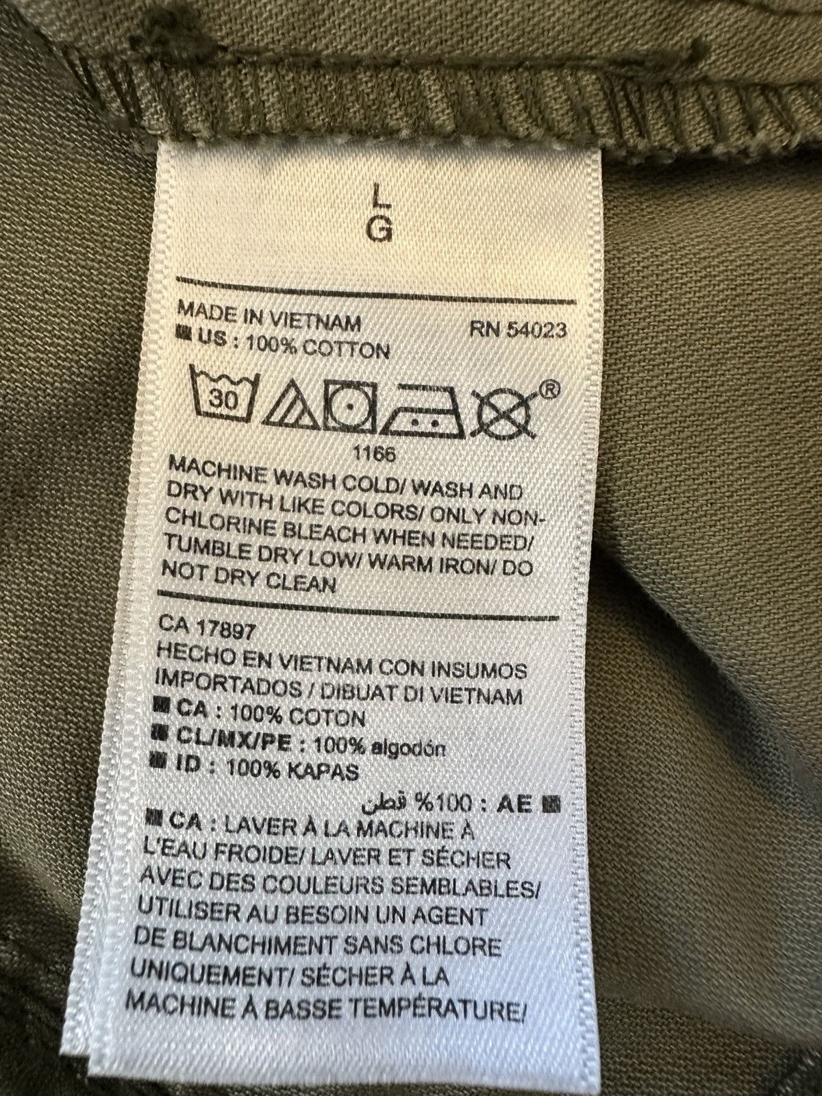 Old Navy Old Navy Camouflage Utility Jacket Size Large Snap Zip Front Size L / US 10 / IT 46 - 4 Thumbnail