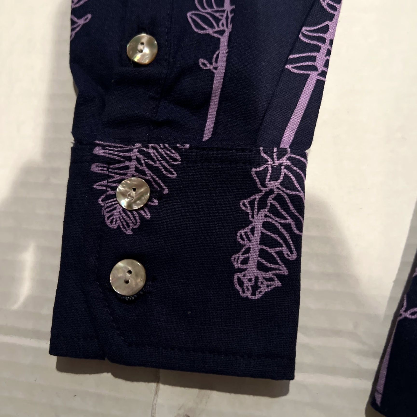 ALOHAS VINTAGE Women’s Sig Zane Designs Hawaiian Aloha Hibiscus Shirt XXS New w 50 Retail Tag Size XXS / US 00 / IT 34 - 4 Thumbnail