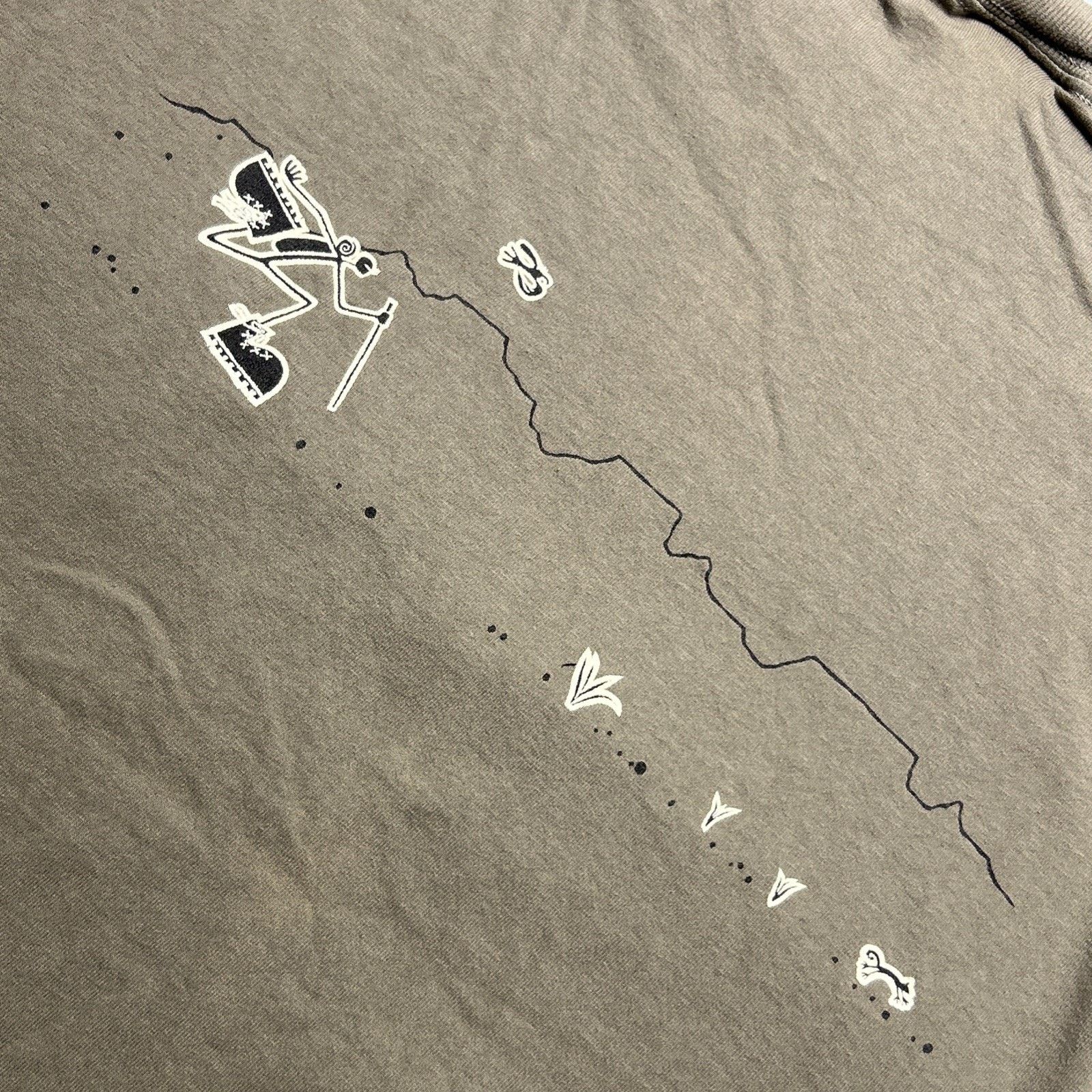 Fruit Of The Loom Grand Canyon Native Rock Art Shirt XL Aztec Single Stitch Size XL / US 12-14 / IT 48-50 - 7 Thumbnail