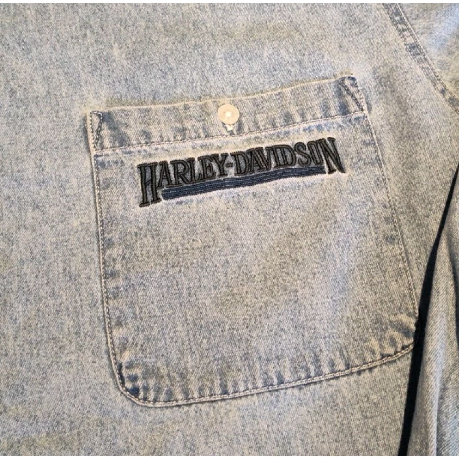 Harley Davidson VINTAGE Harley-Davidson Shirt Mens XL Denim Embroidered Blue 90s Casual Rock Motorcycles Breakthrough Favorite Mens XL Blue Denim Shirt Size US XL / EU 56 / 4 - 2 Thumbnail