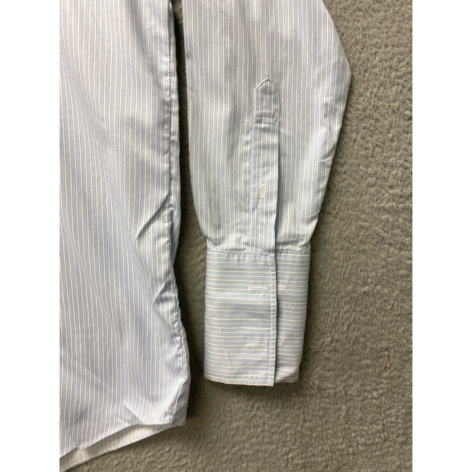 Brooks Brothers Brooks Brothers Men's Dress Shirt Blue 16 33 Non Iron 100% Cotton Long Sleeve Solid Pattern Classic Fit Regular Size 16 Brand Size 42R - 2 Thumbnail