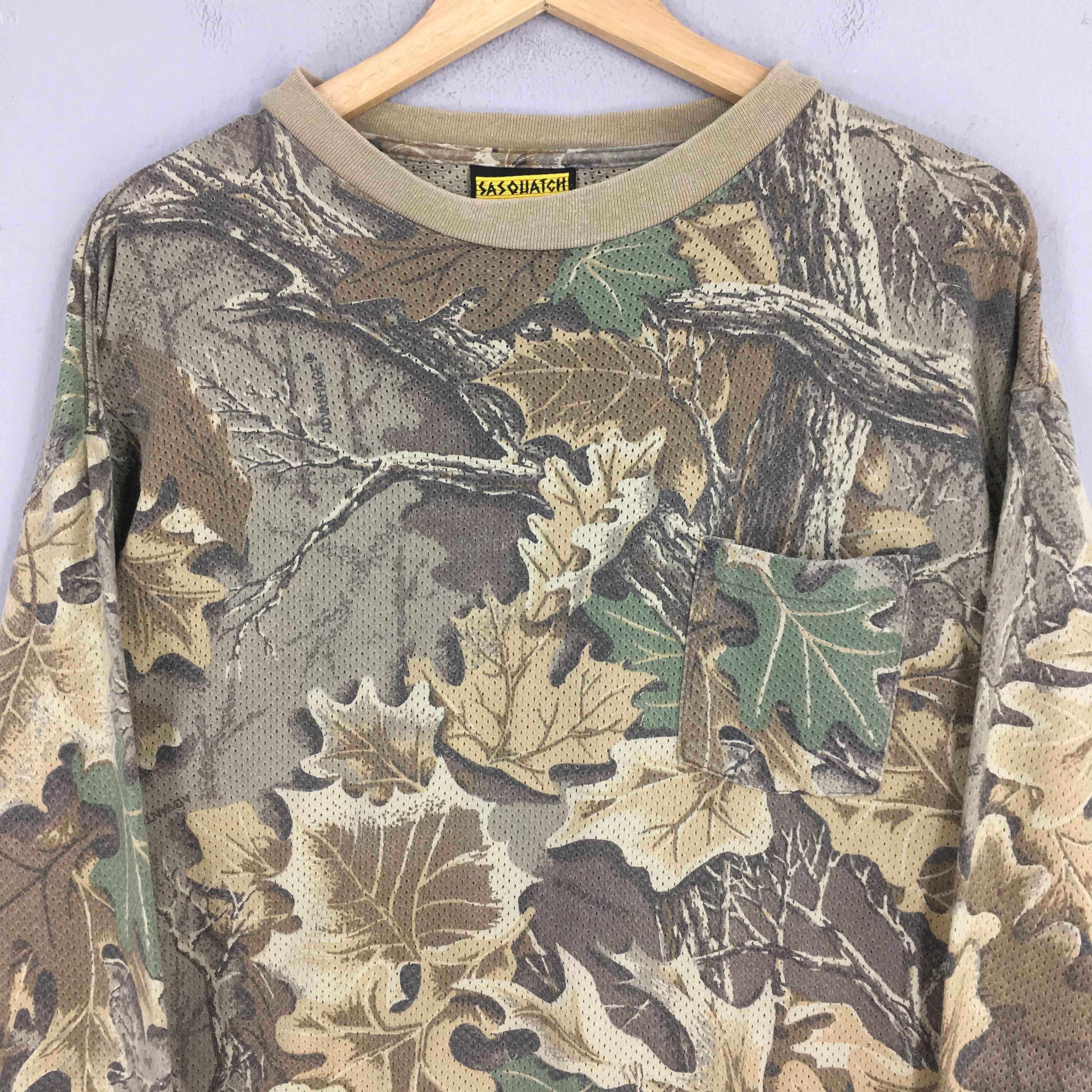 Realtree Vintage 90s Sasquatch Real Tree Camo T shirt Large Size US L / EU 52-54 / 3 - 2 Thumbnail