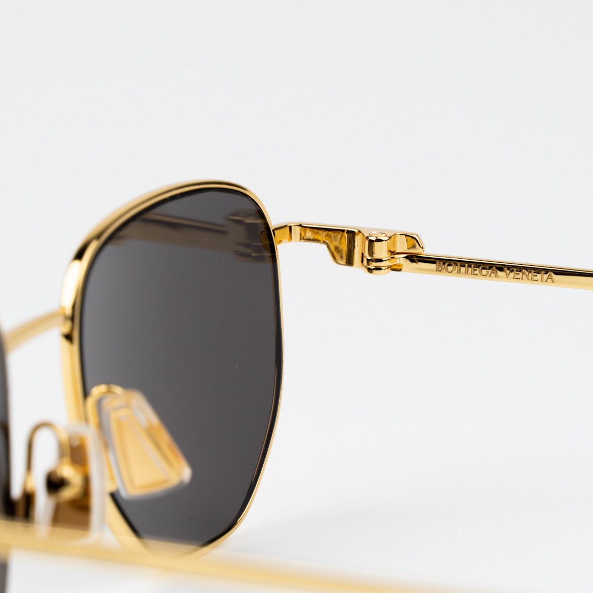 Bottega Veneta NEW Bottega Veneta BV1301S 001 Panthos Unisex Sunglasses Size ONE SIZE - 10 Thumbnail