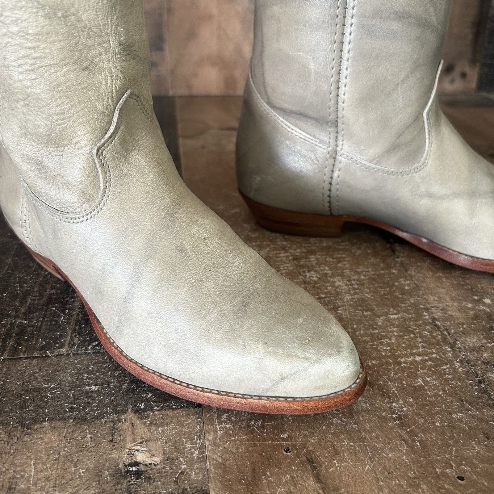 Frye Frye C1104 Short Western Cowboy Boots Womens 7 M Size US 7 / IT 37 - 11 Thumbnail