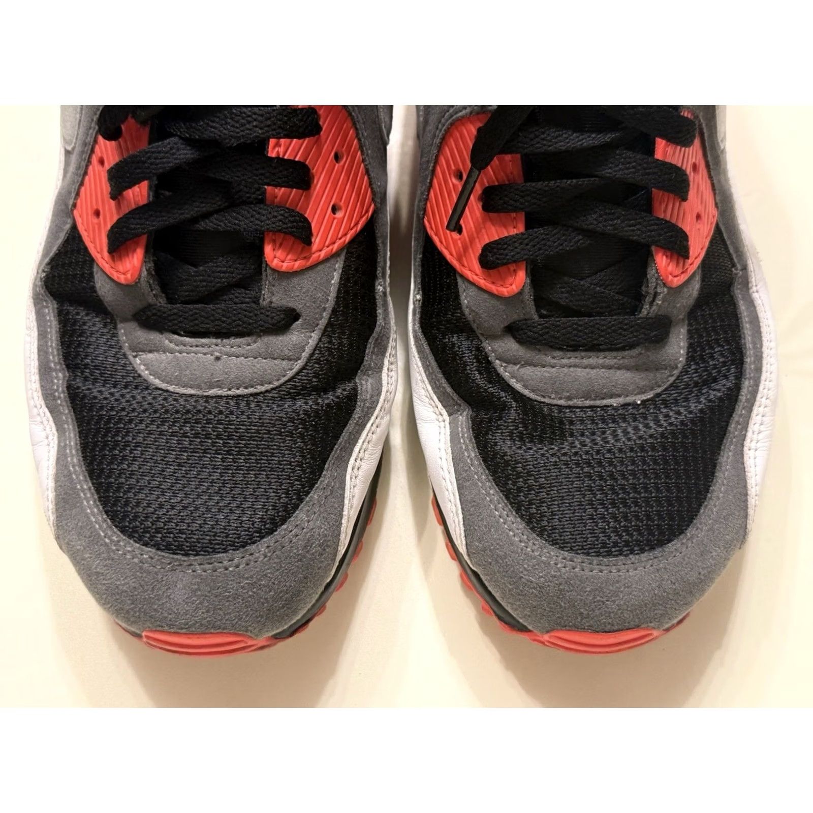 Nike Nike Air Max 90 Sneaker Men 2015 Size 13 US/47.5 EU Black/White/Gray Infrared Reversed OG 725233-006 Vintage: No Size US 12 / EU 45 - 6 Thumbnail