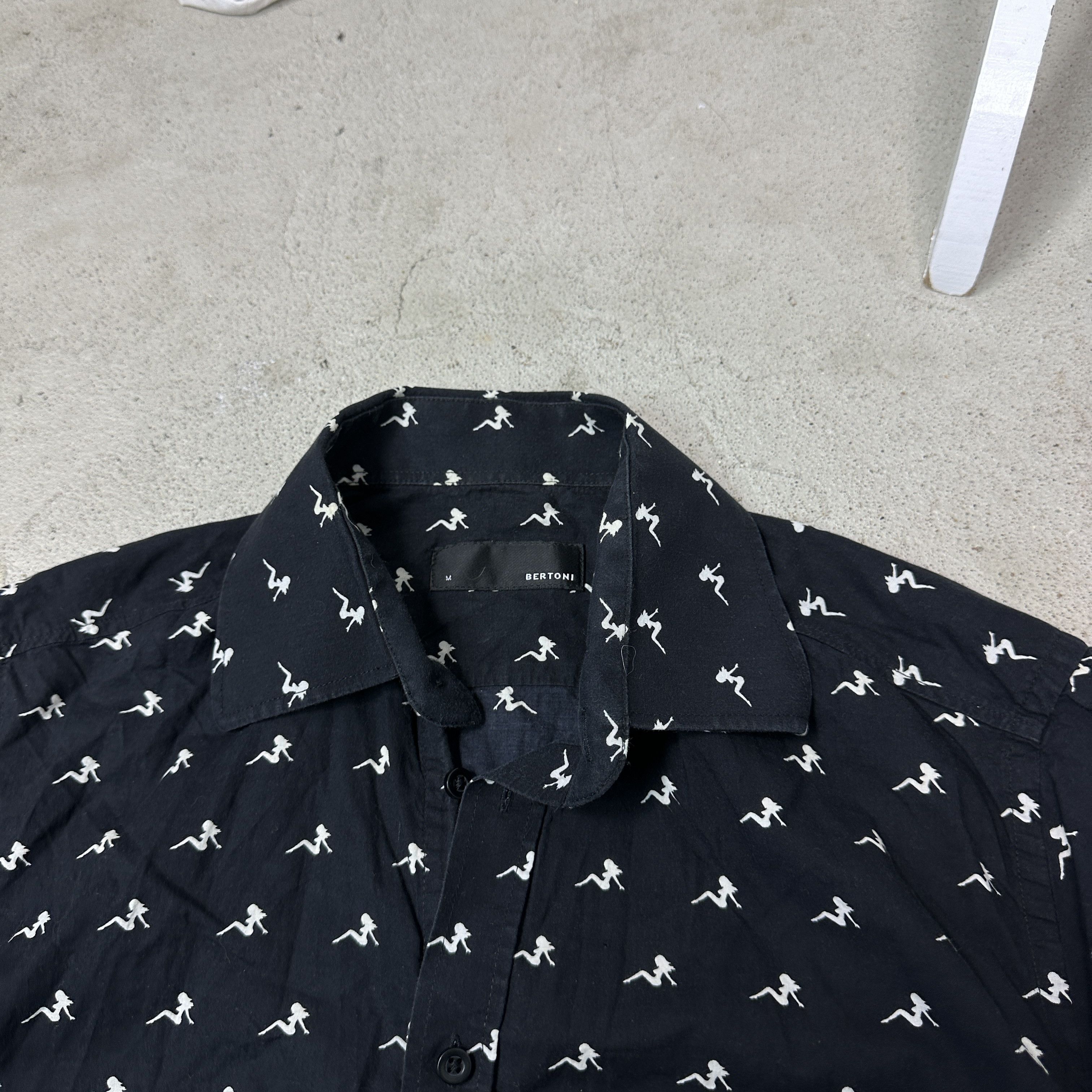 Vintage Vintage Streetwear Skater Bertoni Ladies Printed Shirt Y2K Size US M / EU 48-50 / 2 - 2 Thumbnail