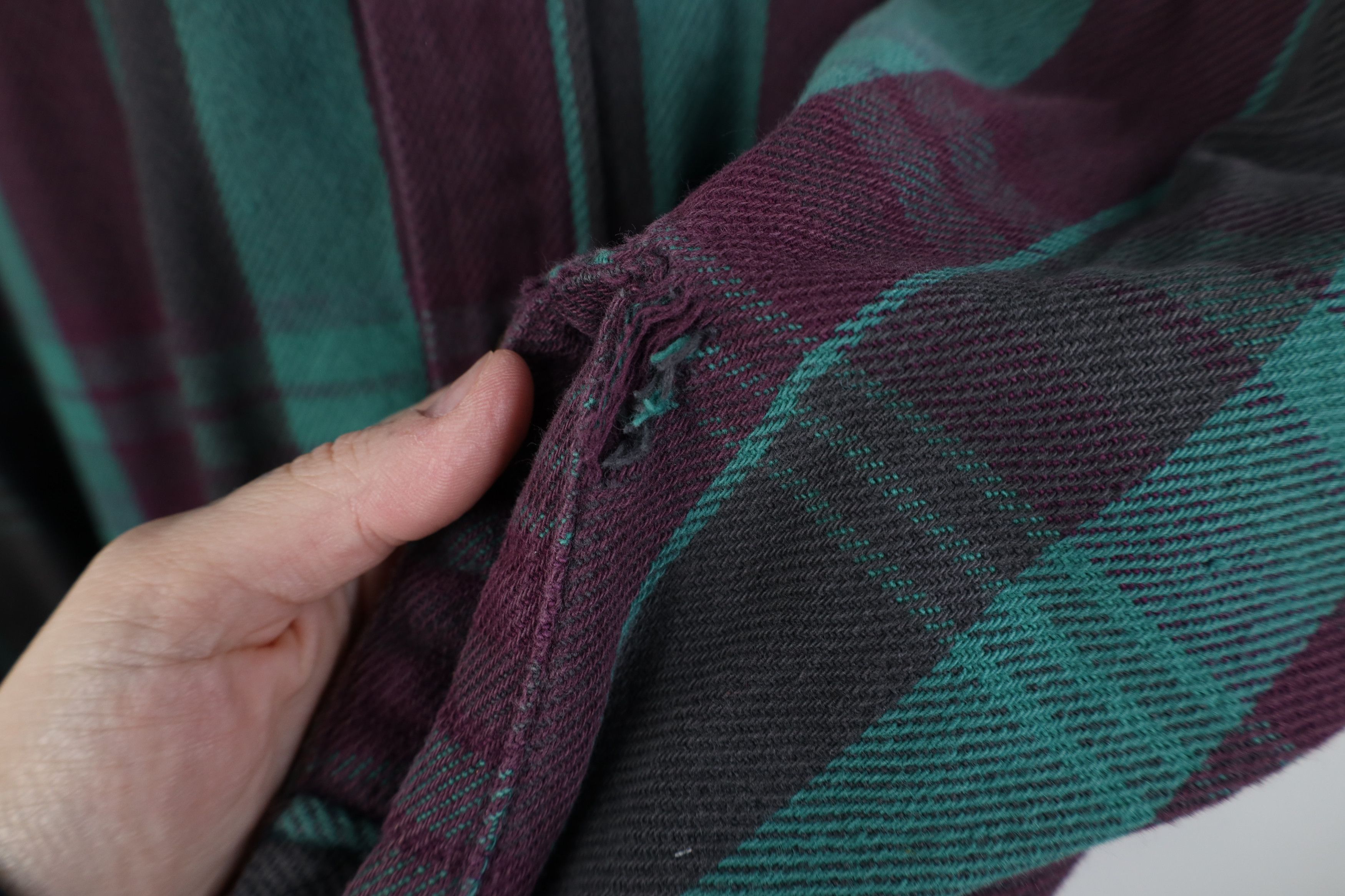 Vintage Vintage 70s Streetwear Heavy Flannel Button Shirt Plaid USA Size US L / EU 52-54 / 3 - 4 Thumbnail