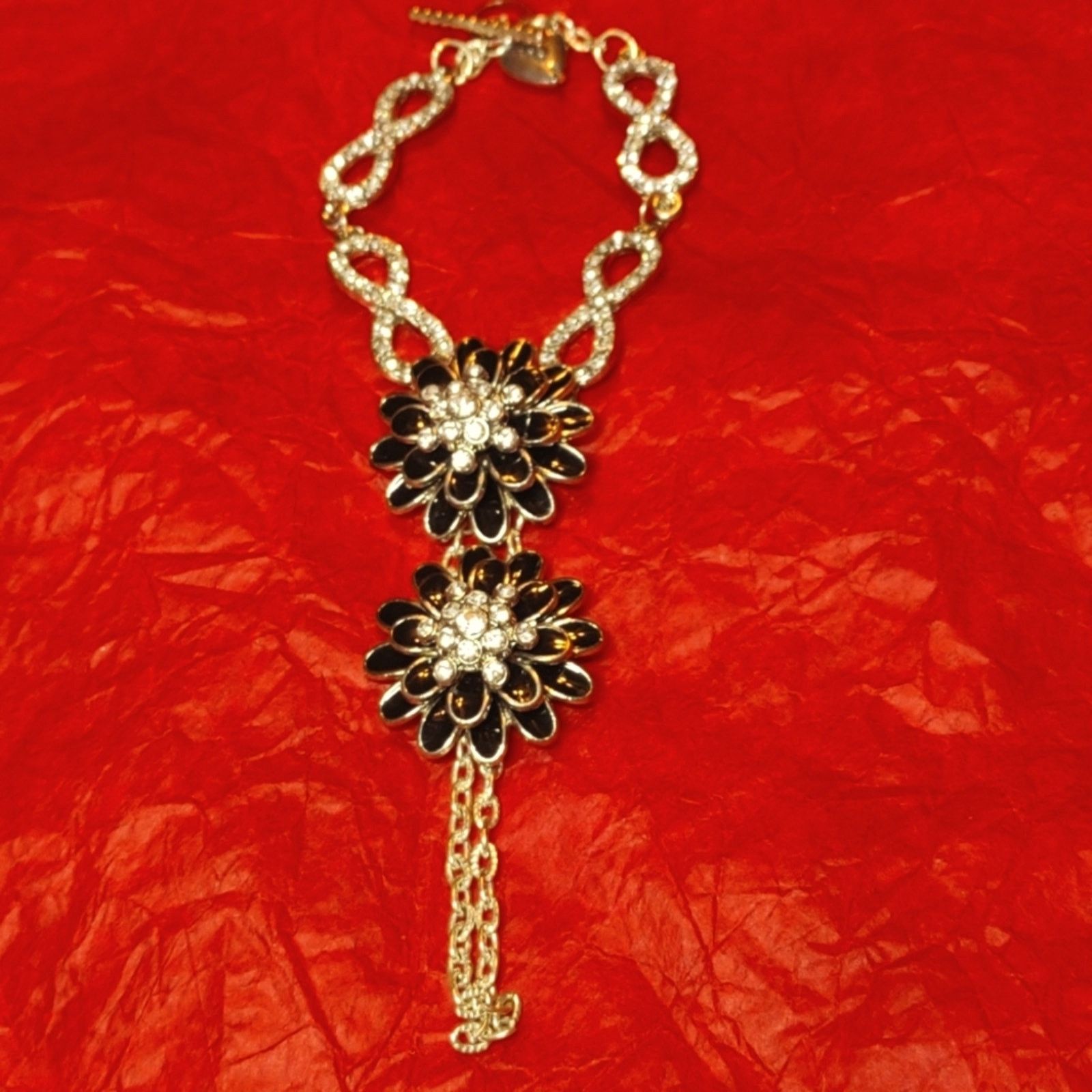 Vintage Black/silver with rhinestones lovely floral vintage bracelet Size ONE SIZE - 1 Thumbnail