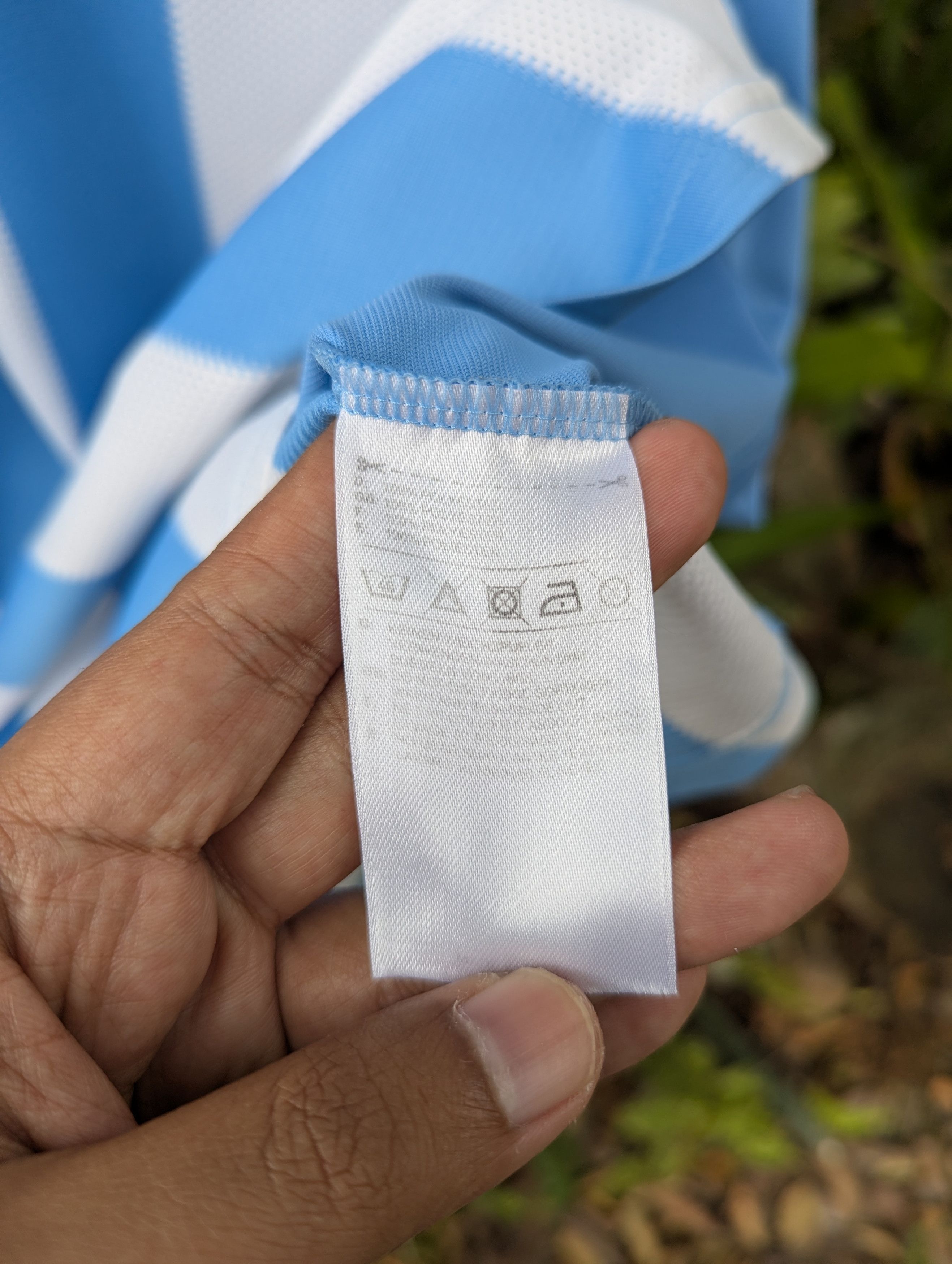 Adidas Adidas Argentina 2010-2011 Home Football Jersey Size US L / EU 52-54 / 3 - 5 Thumbnail