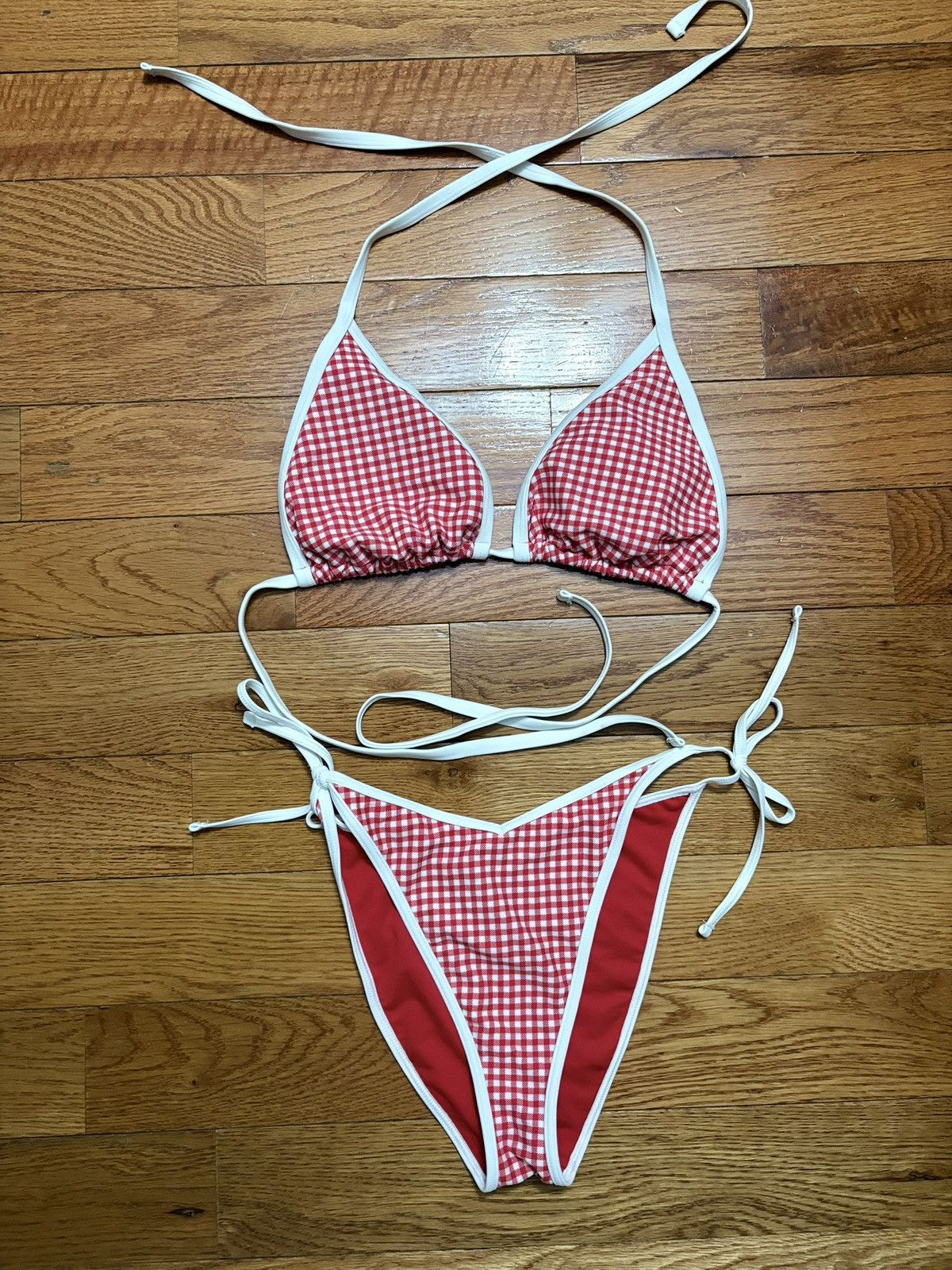 Hollister Hollister red gingham bikini set Size M / US 6-8 / IT 42-44 - 1 Thumbnail